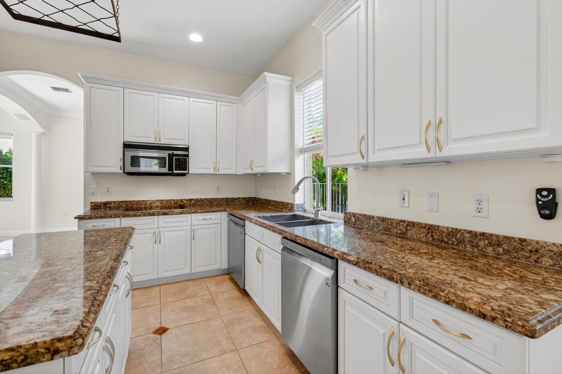 9839 Palma Vista Way