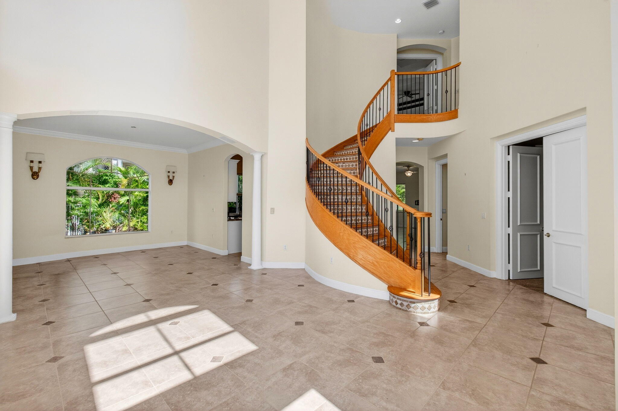 9839 Palma Vista Way