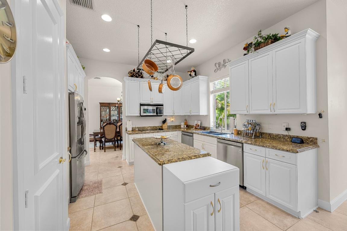 9839 Palma Vista Way