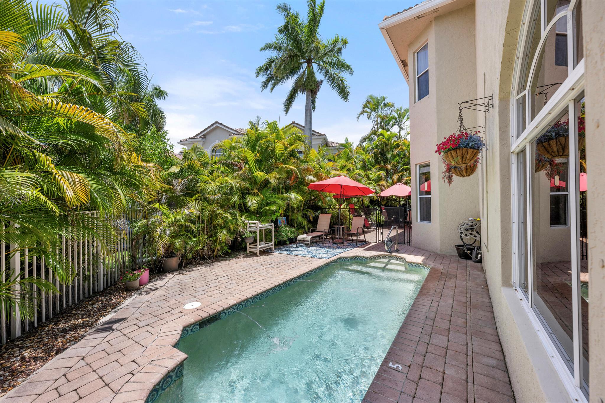 9839 Palma Vista Way