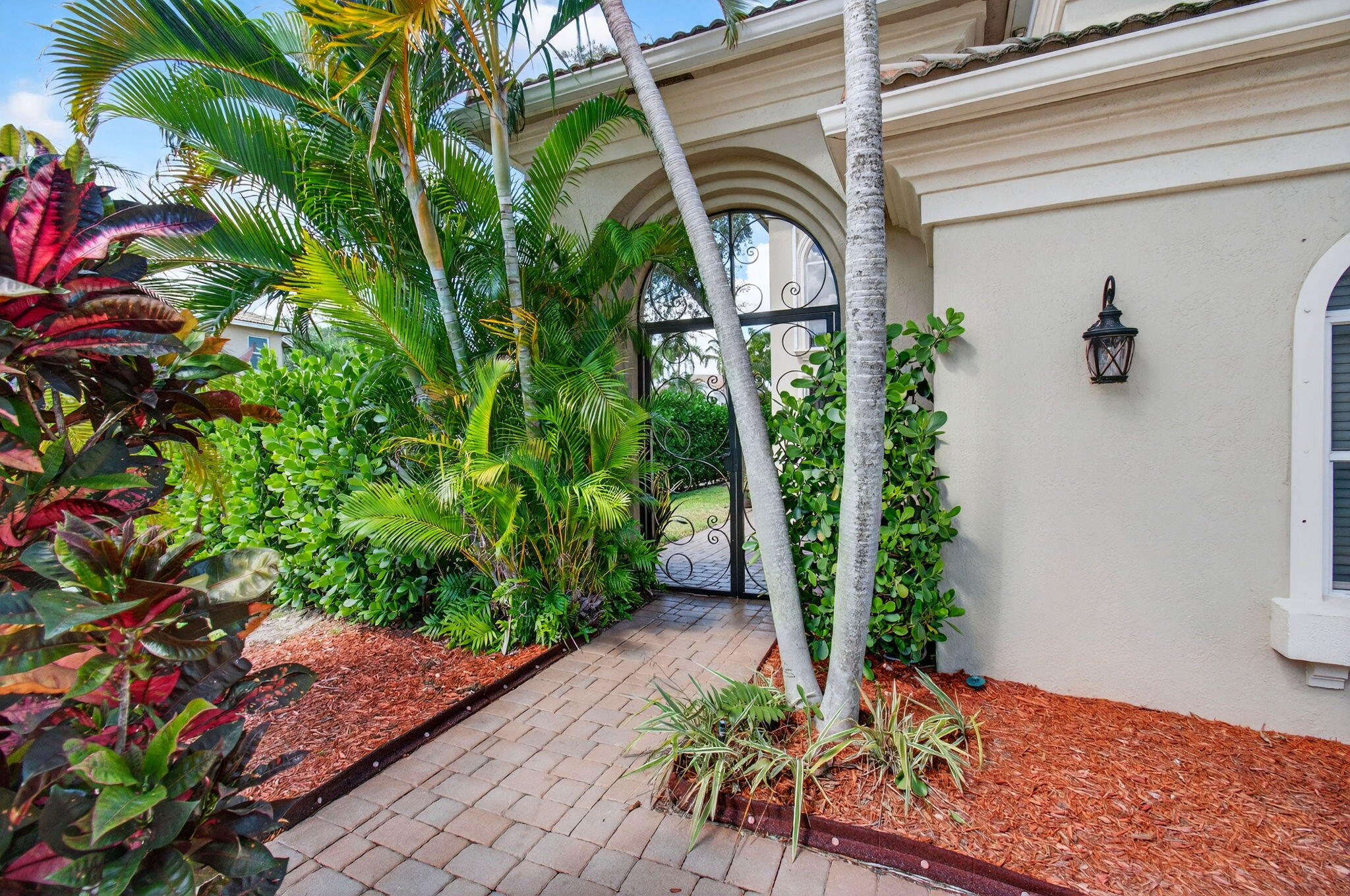 9839 Palma Vista Way