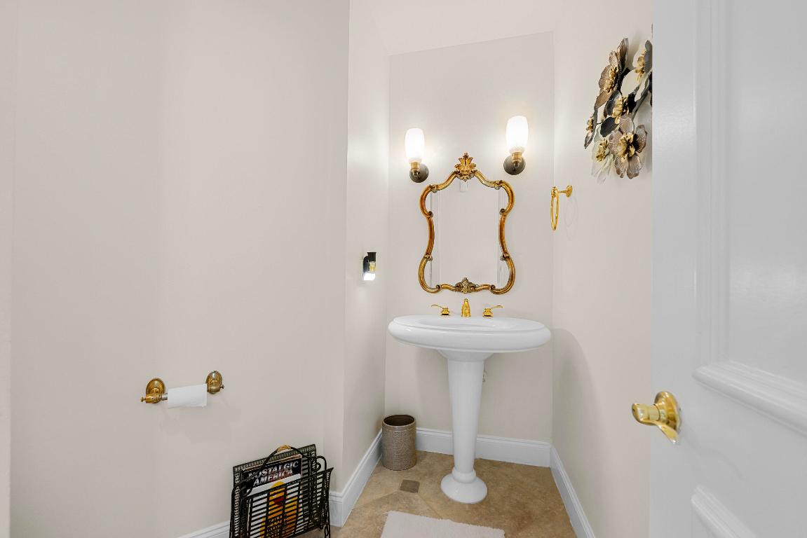 9839 Palma Vista Way