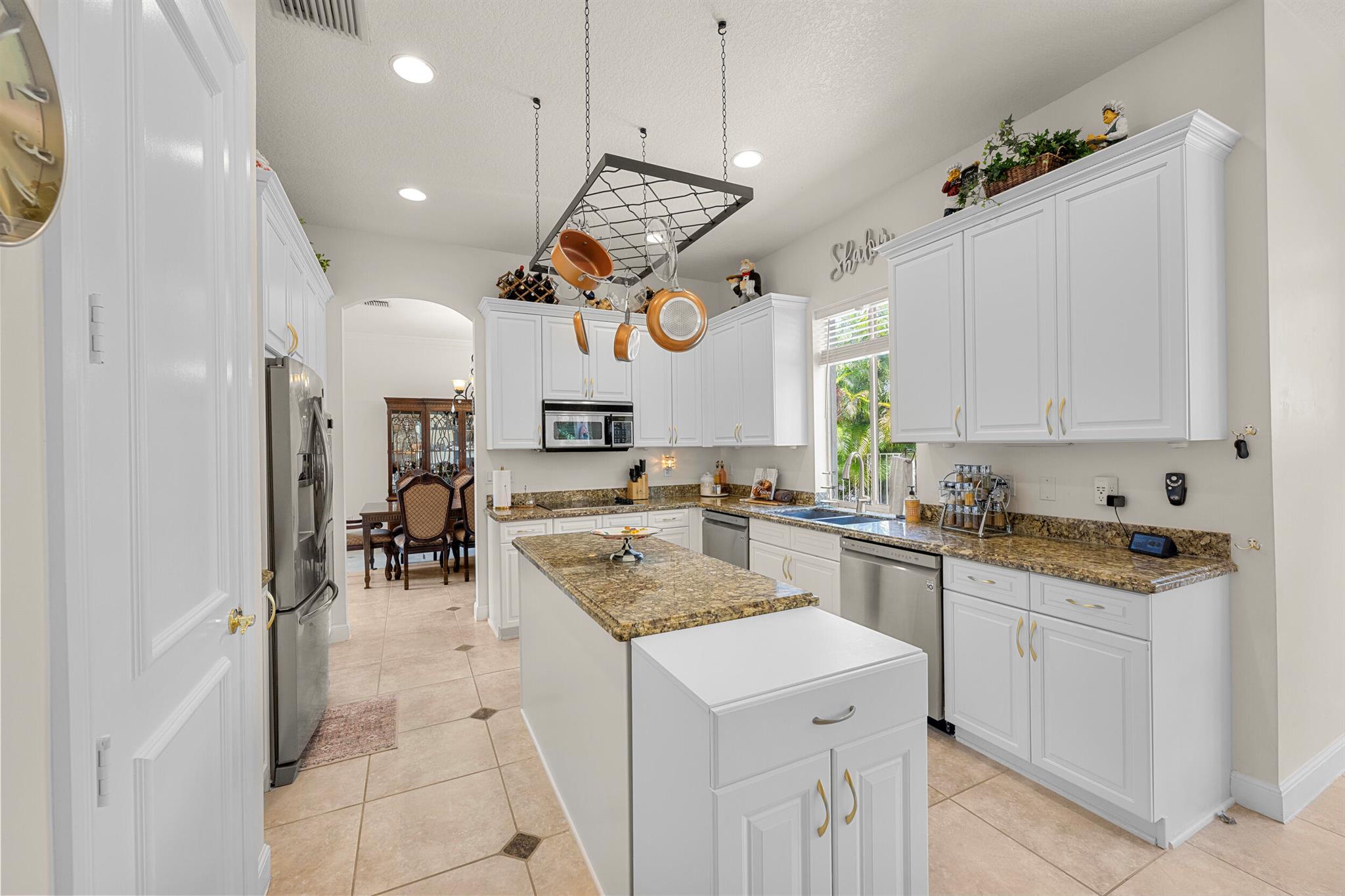 9839 Palma Vista Way