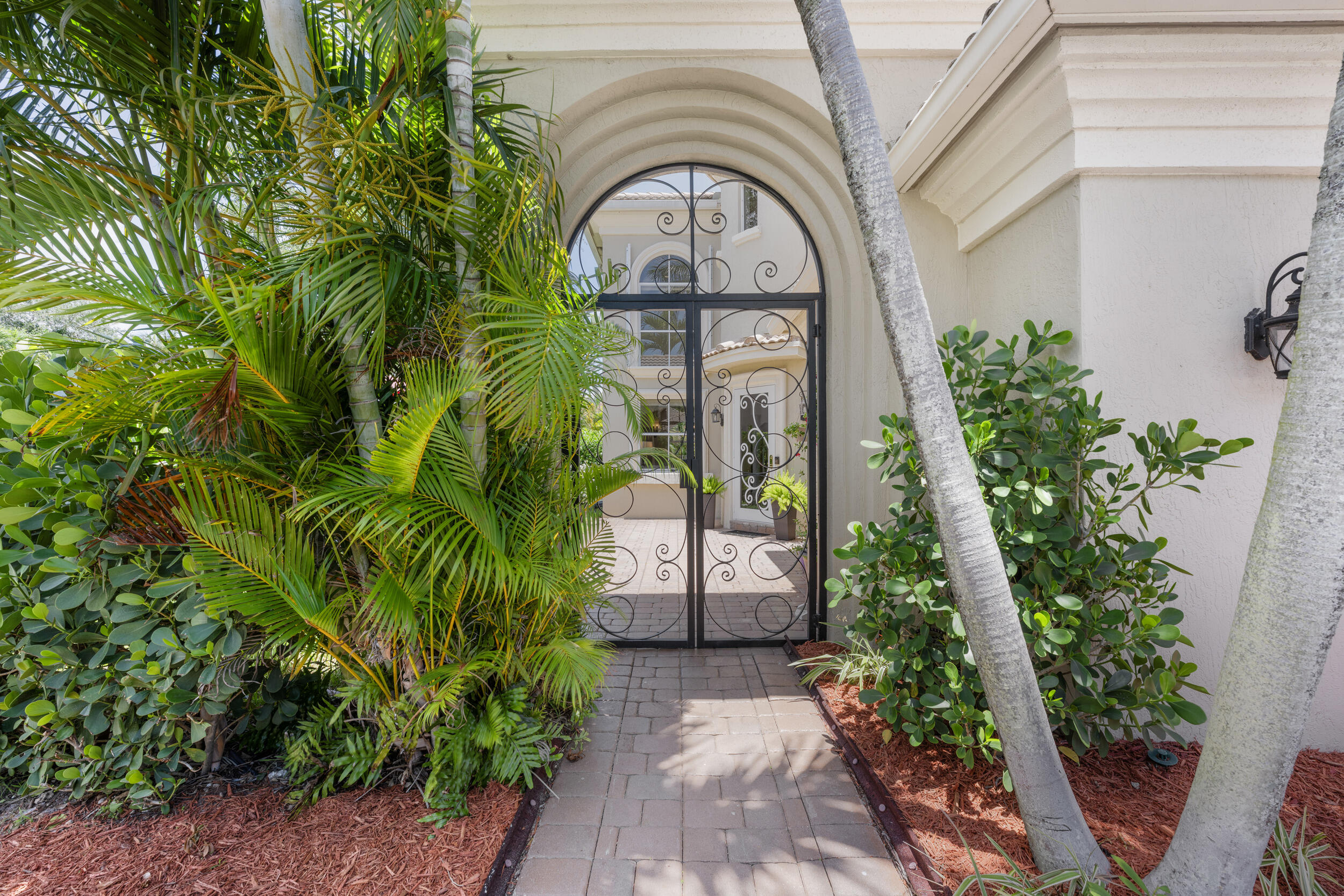 9839 Palma Vista Way