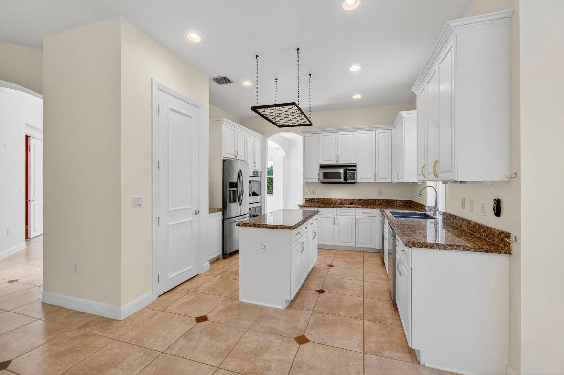 9839 Palma Vista Way