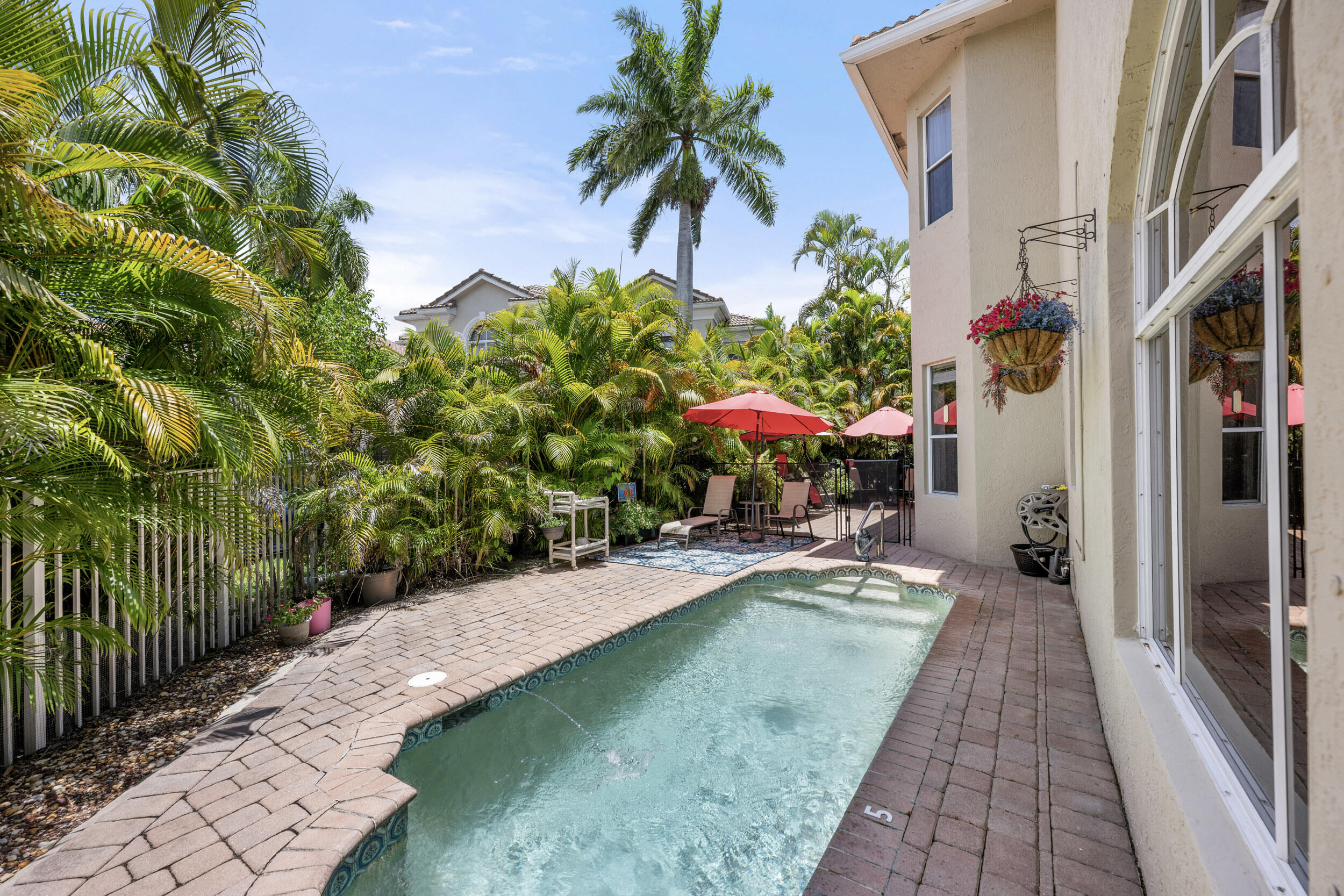 9839 Palma Vista Way