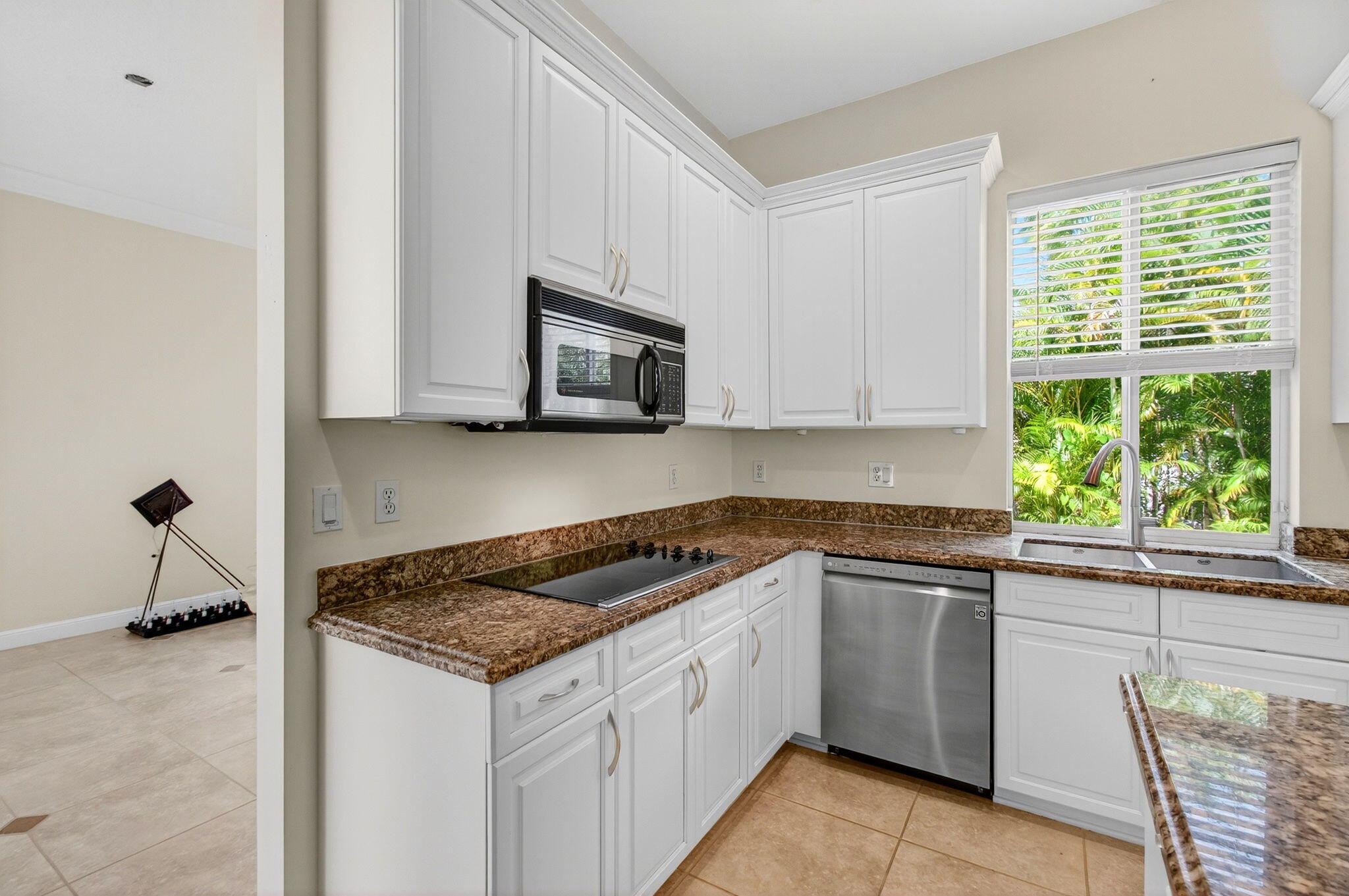 9839 Palma Vista Way