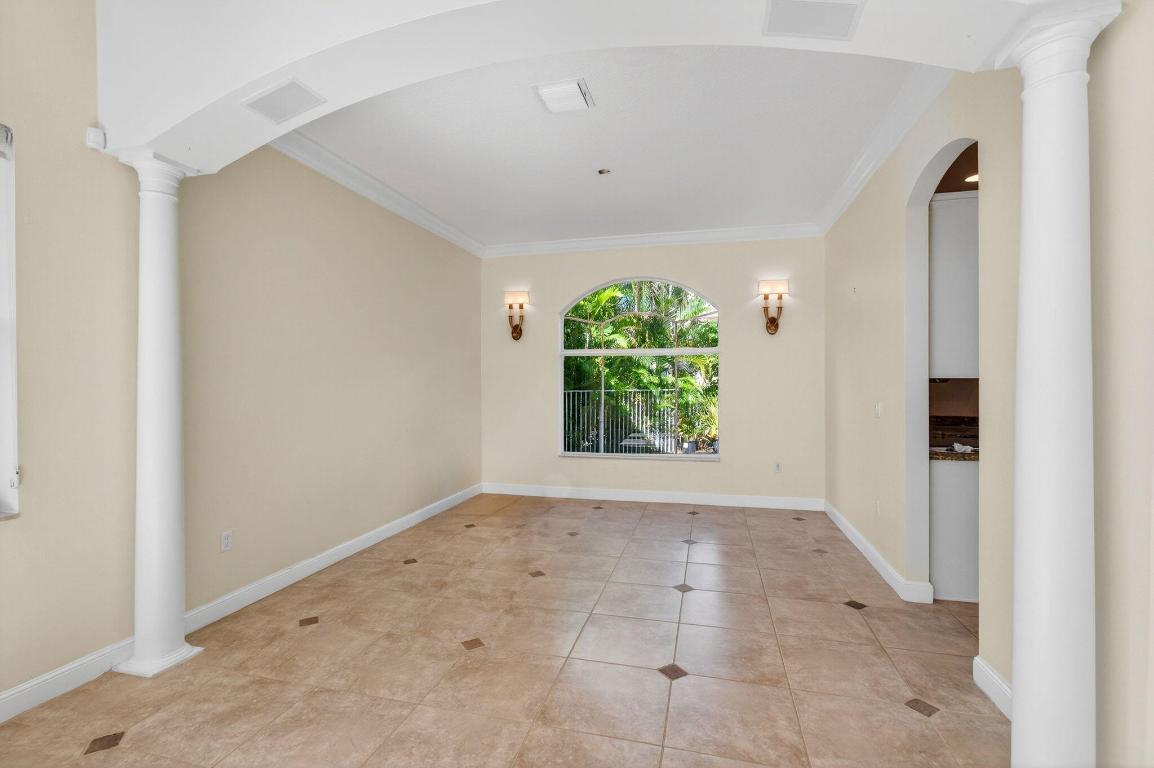 9839 Palma Vista Way