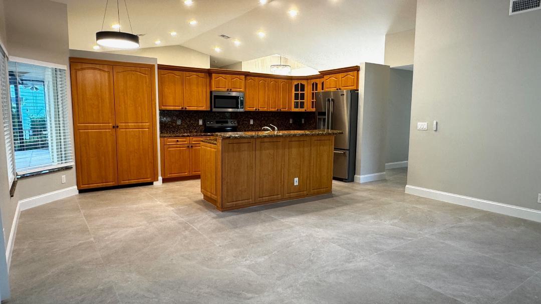 11822 Island Lakes Lane