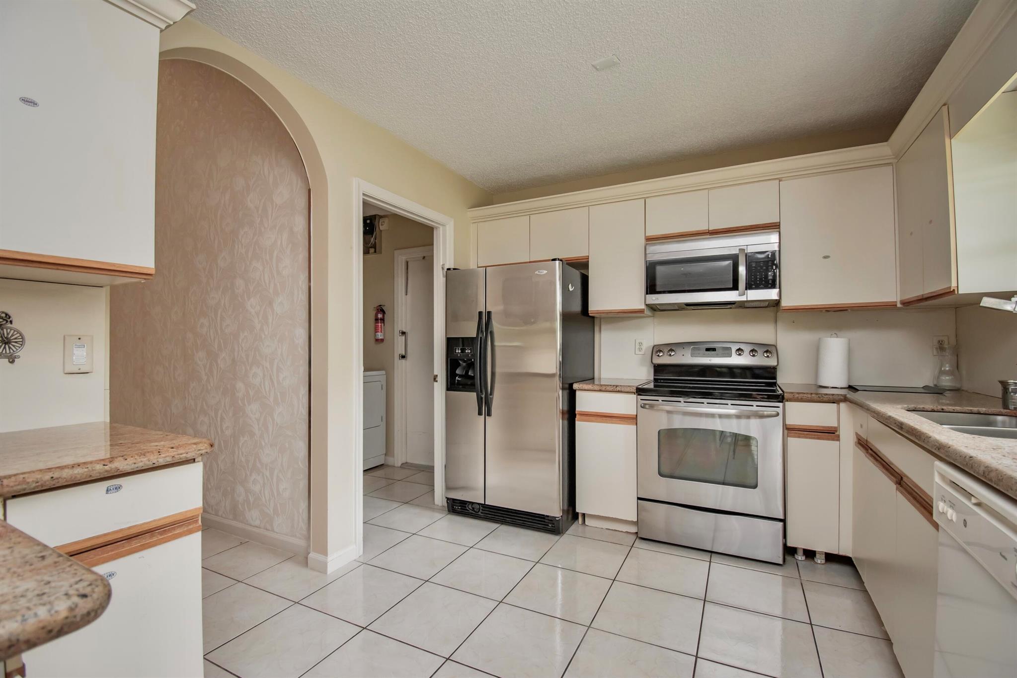 7917 Chula Vista Crescent