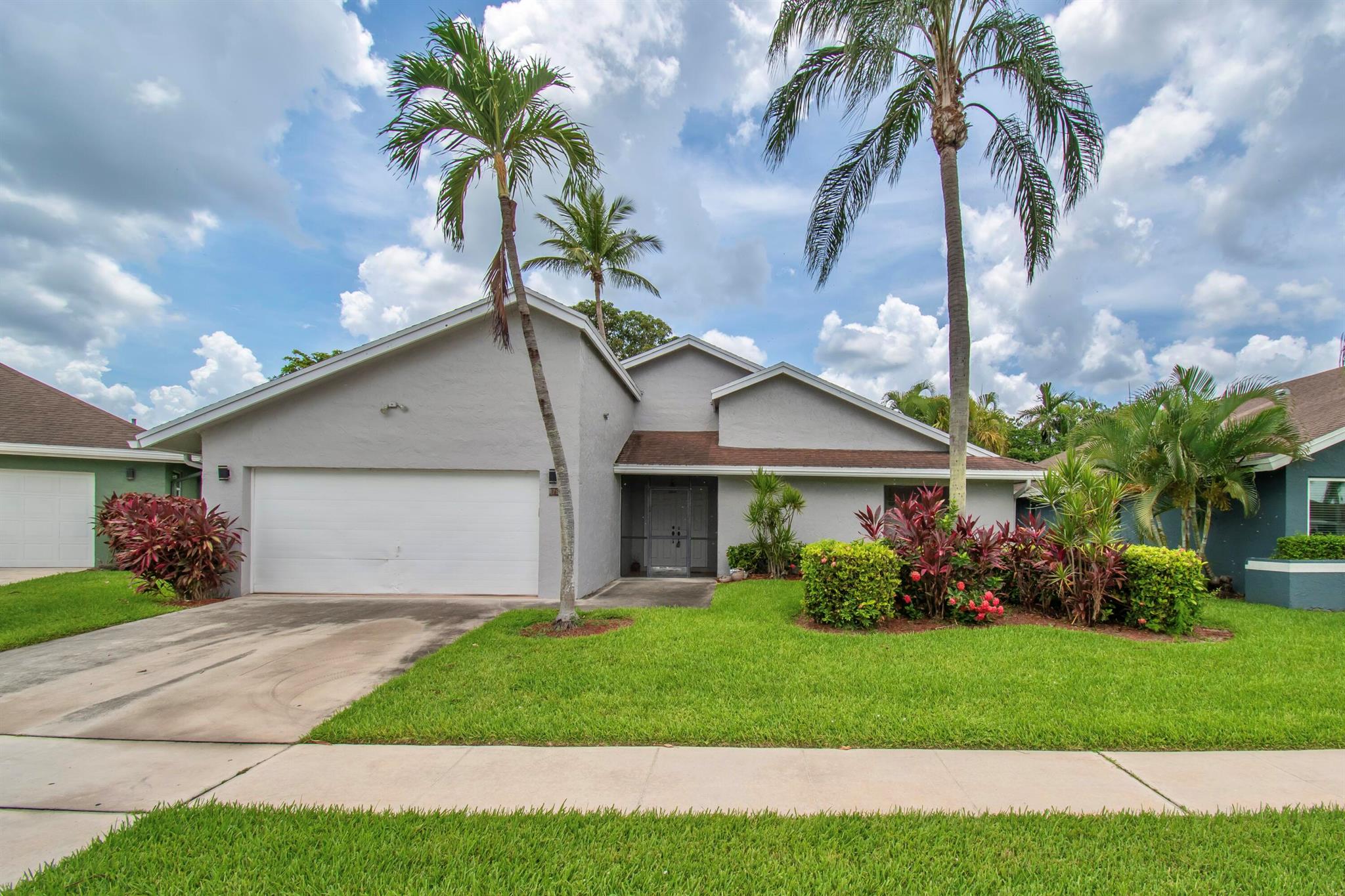 7917 Chula Vista Crescent