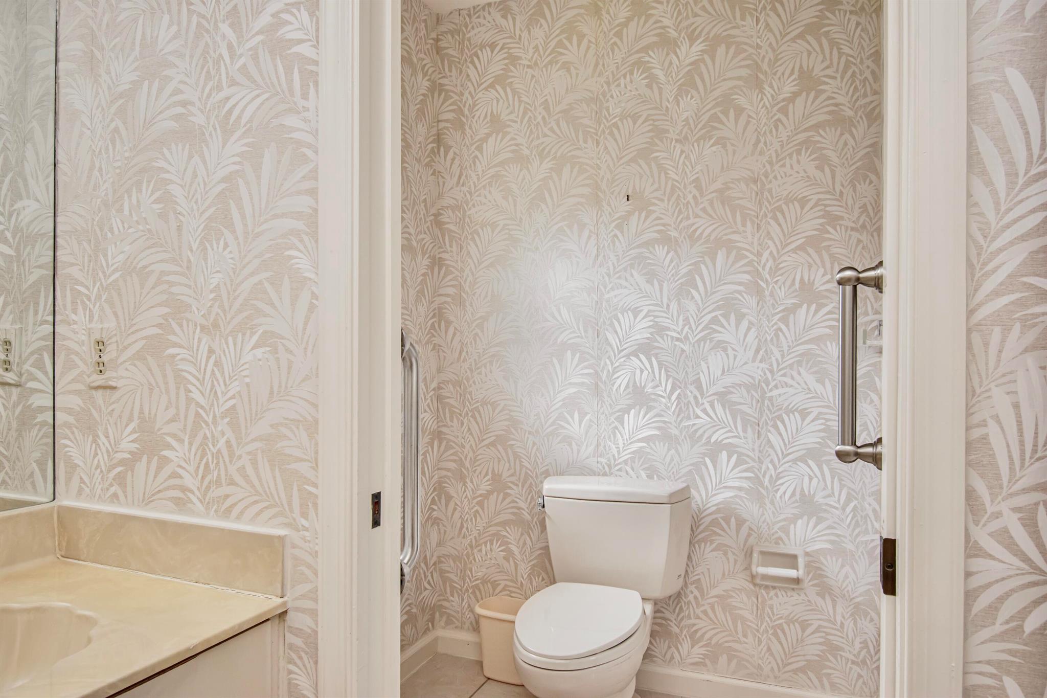 7917 Chula Vista Crescent