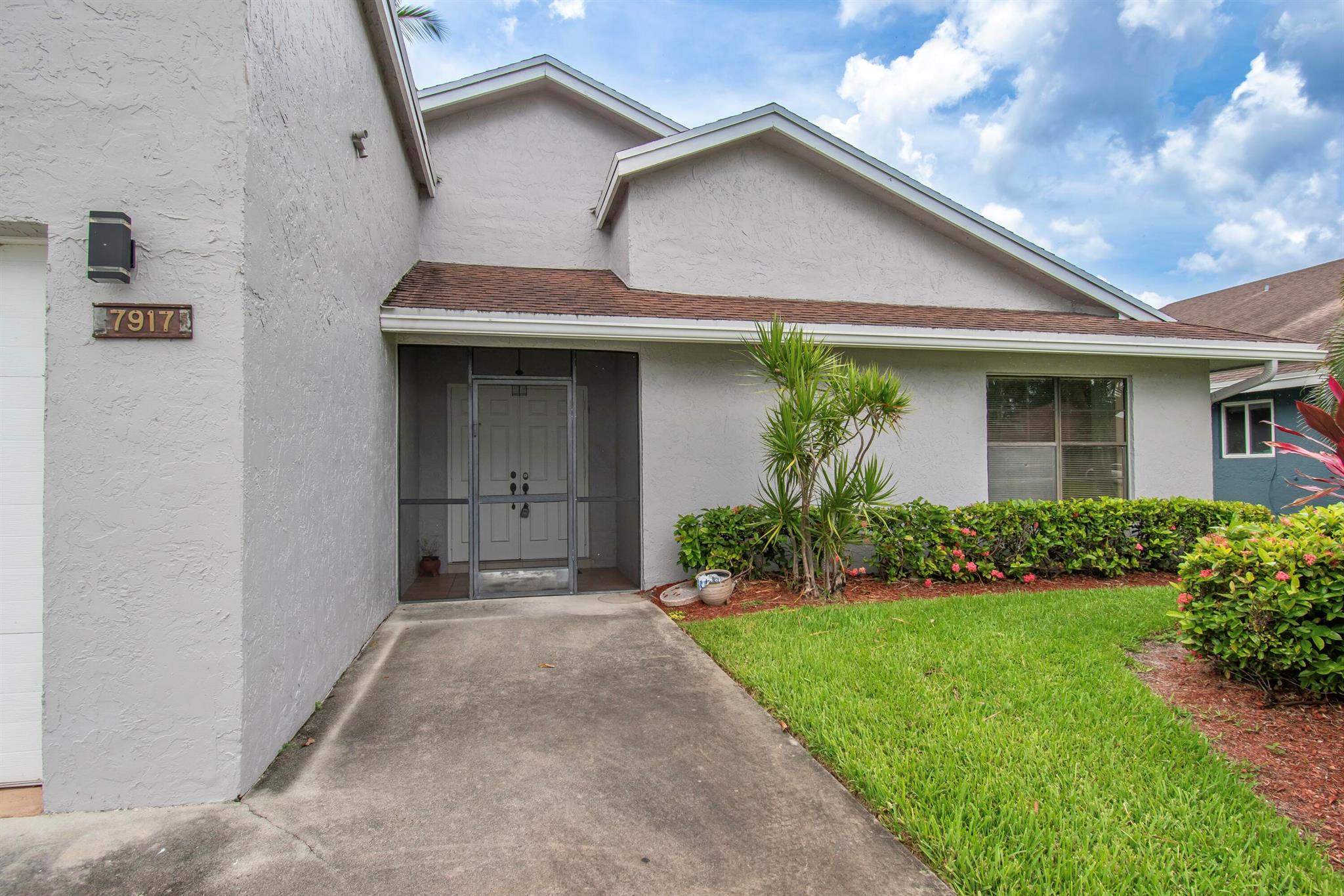 7917 Chula Vista Crescent
