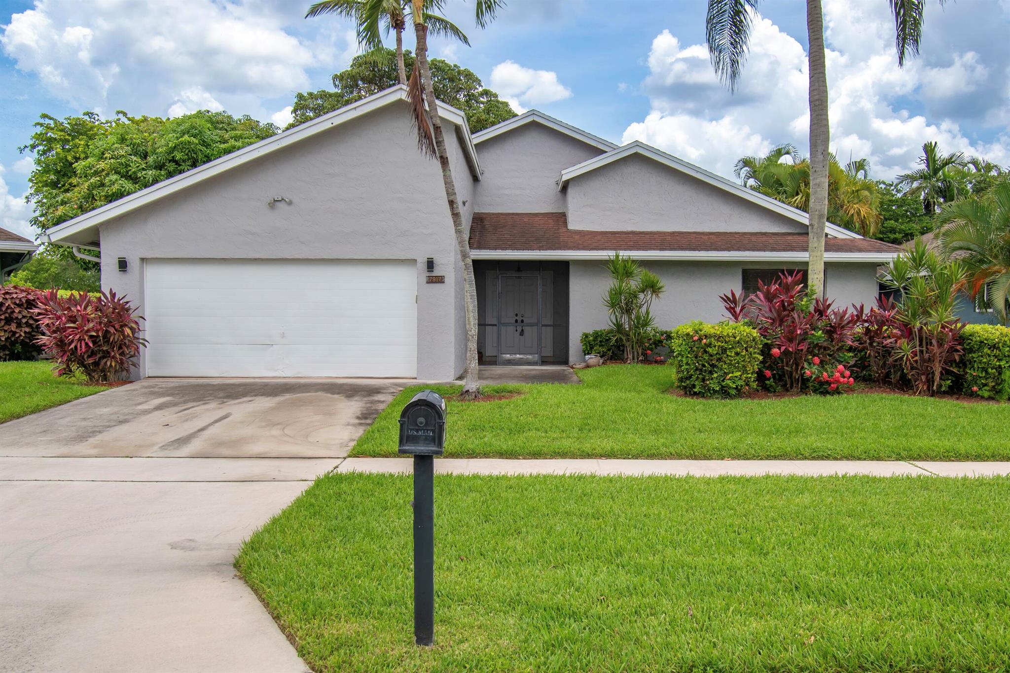 7917 Chula Vista Crescent