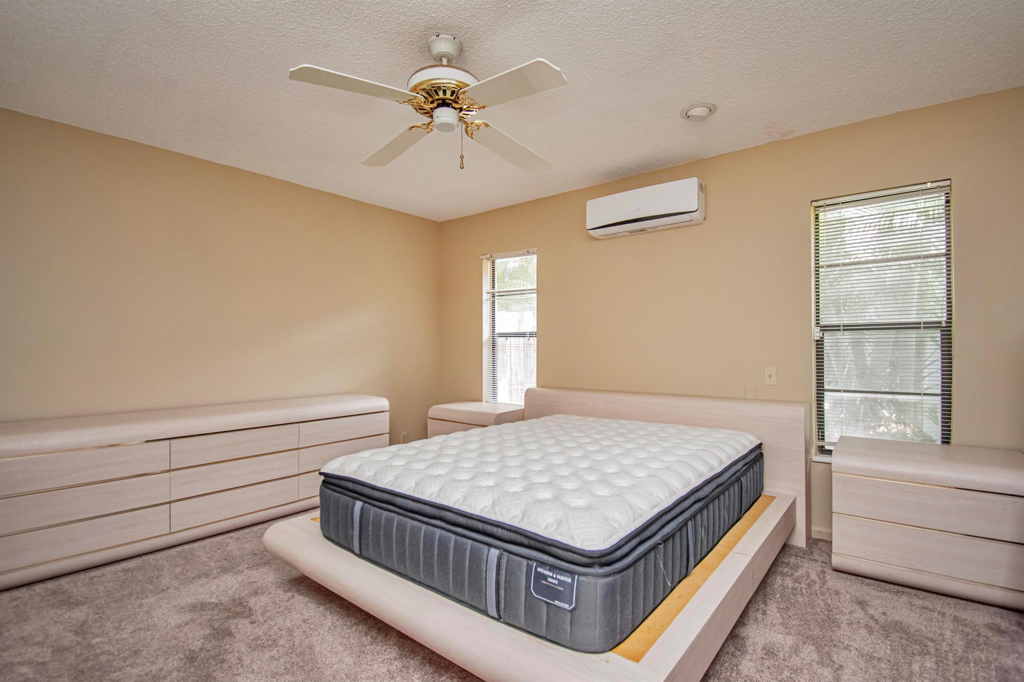 7917 Chula Vista Crescent