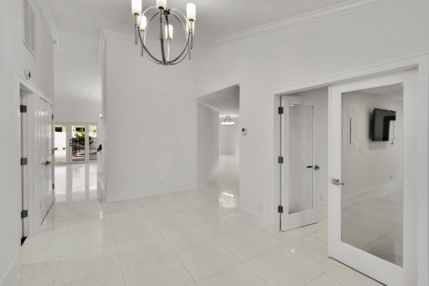 7880 Cummings Lane