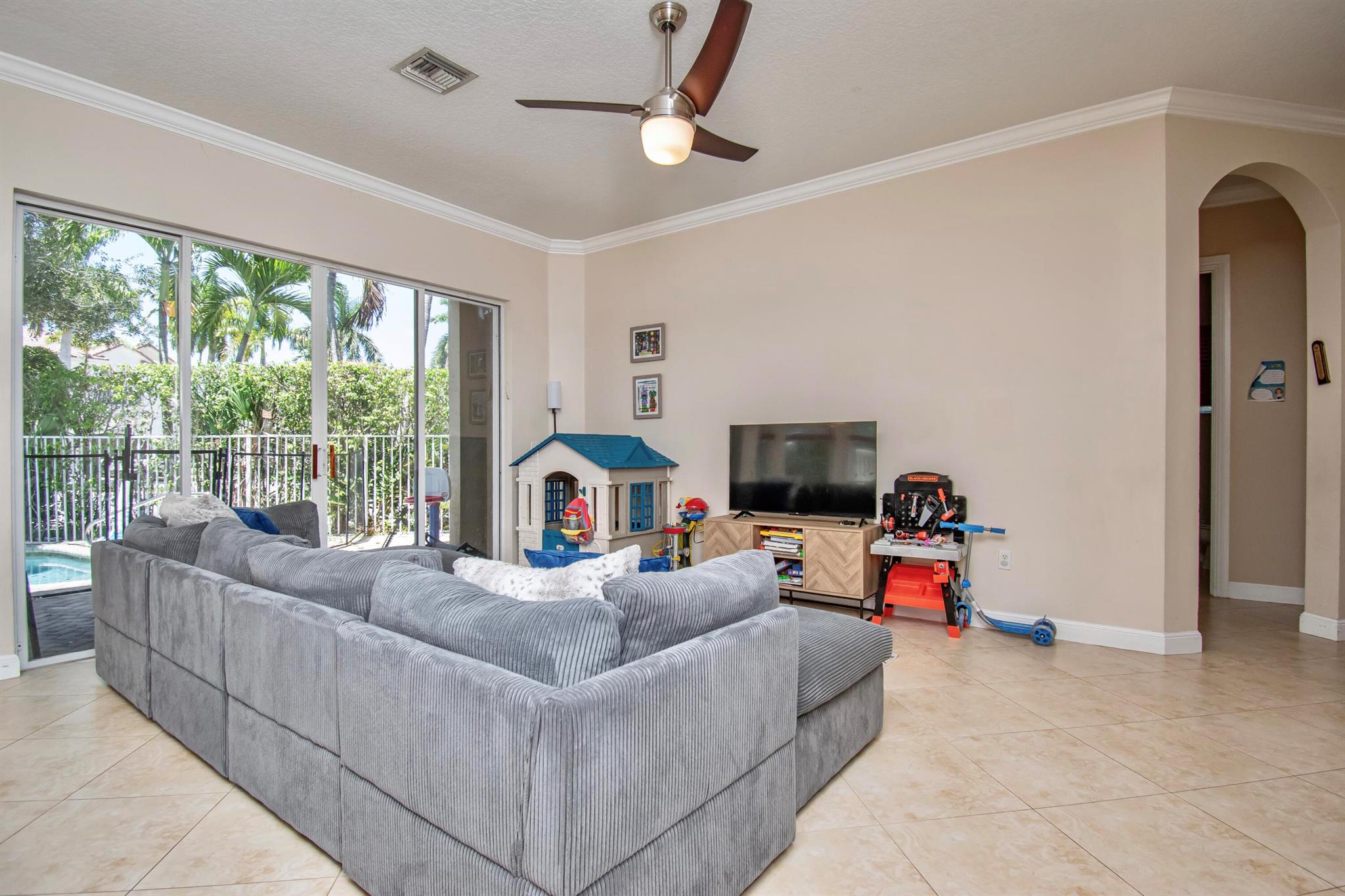 9851 Palma Vista Way