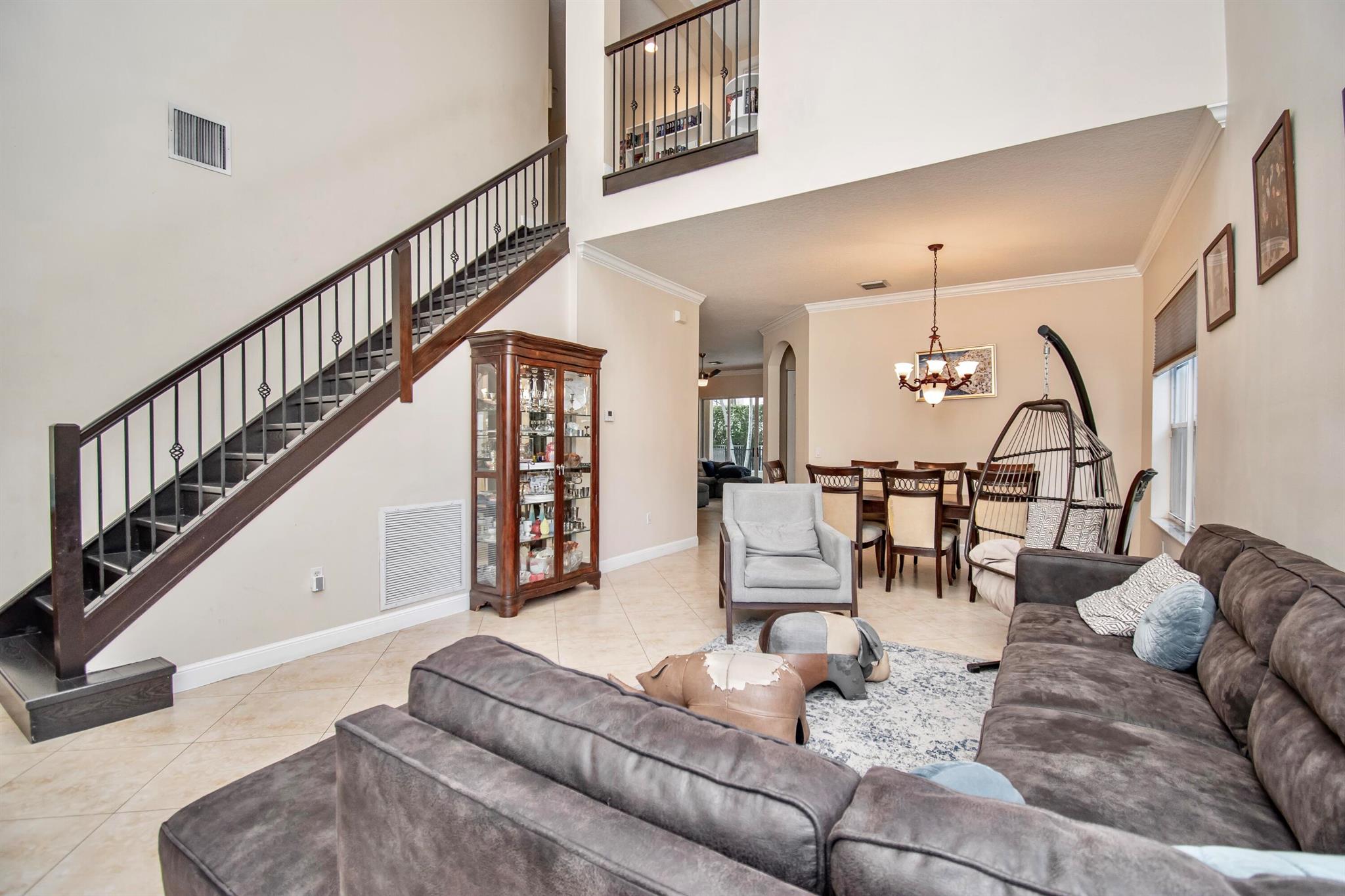 9851 Palma Vista Way