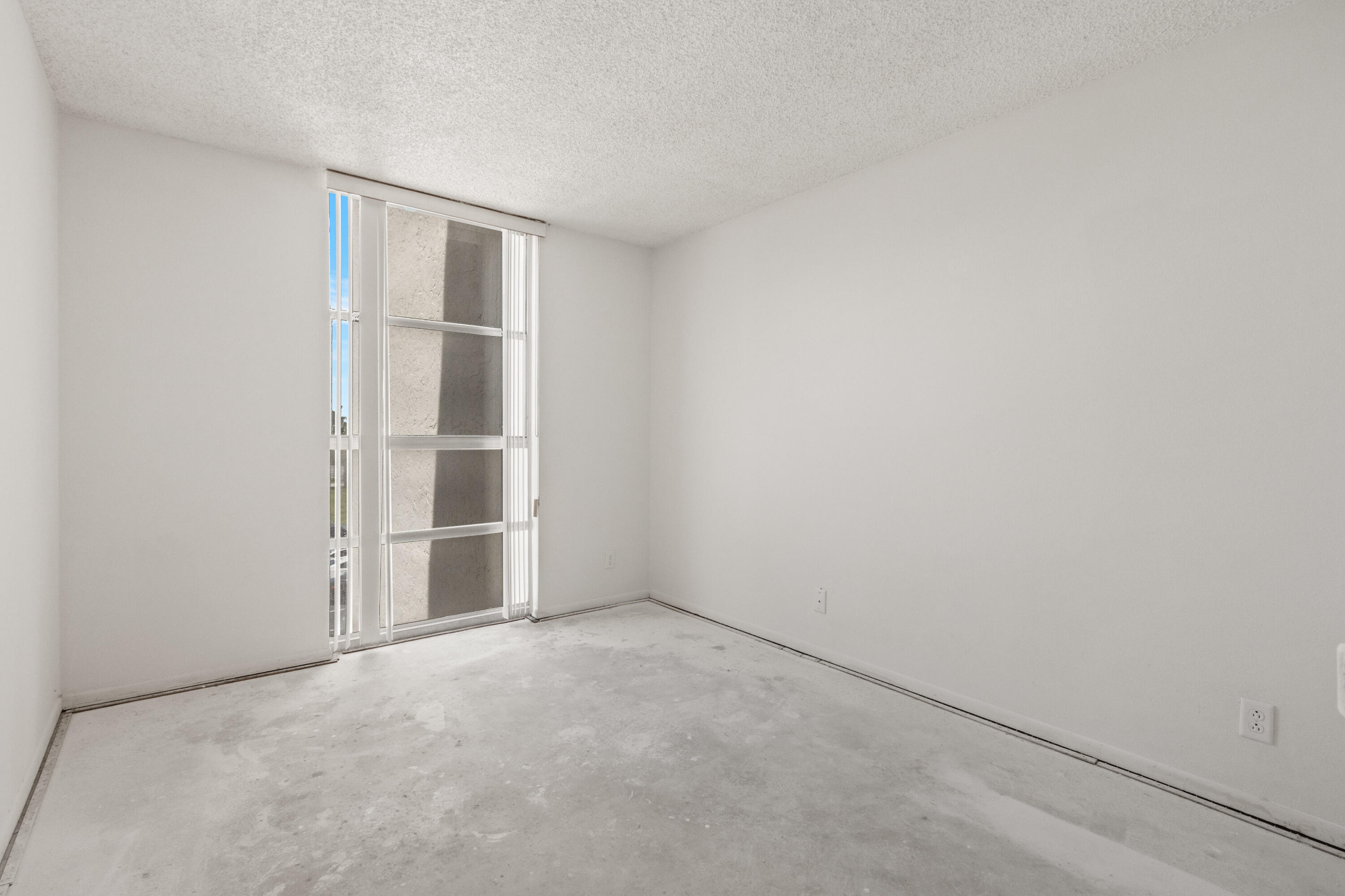 501 Three Islands Boulevard 309