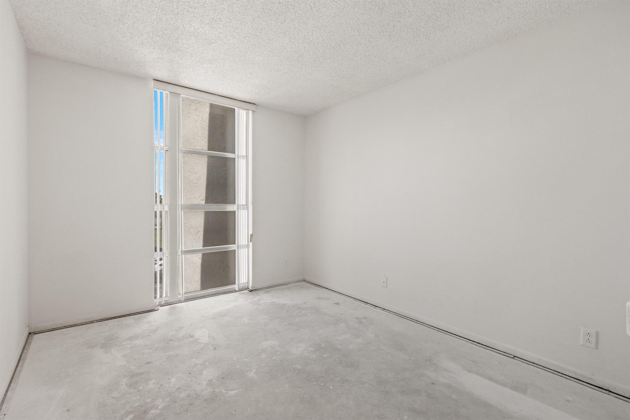 501 Three Islands Boulevard 309