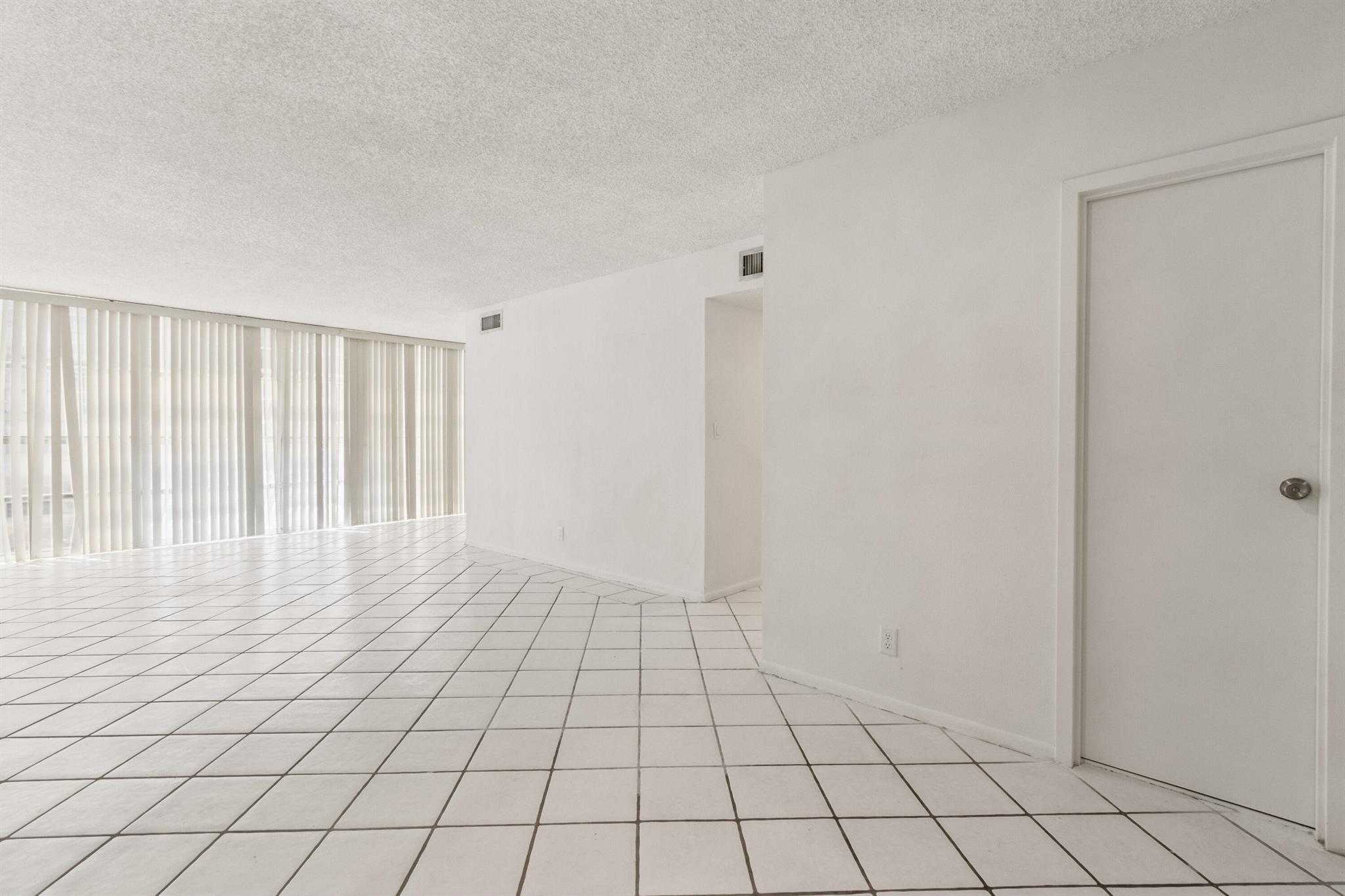 501 Three Islands Boulevard 309