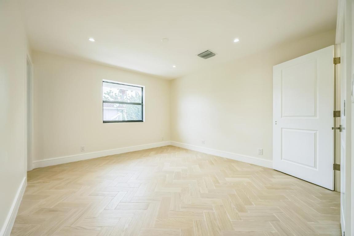 7033 San Sebastian Circle