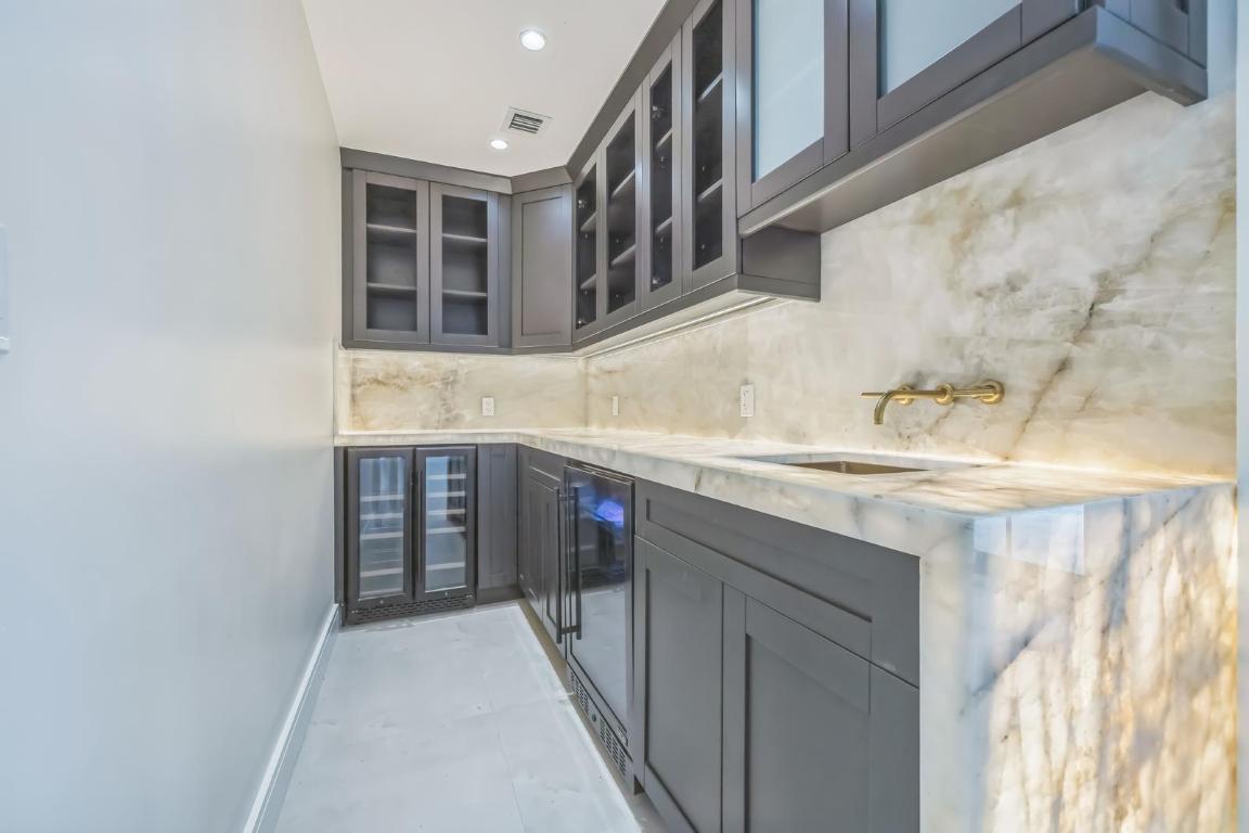 7033 San Sebastian Circle