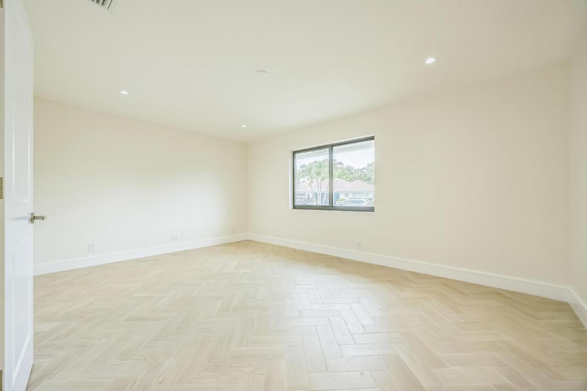 7033 San Sebastian Circle