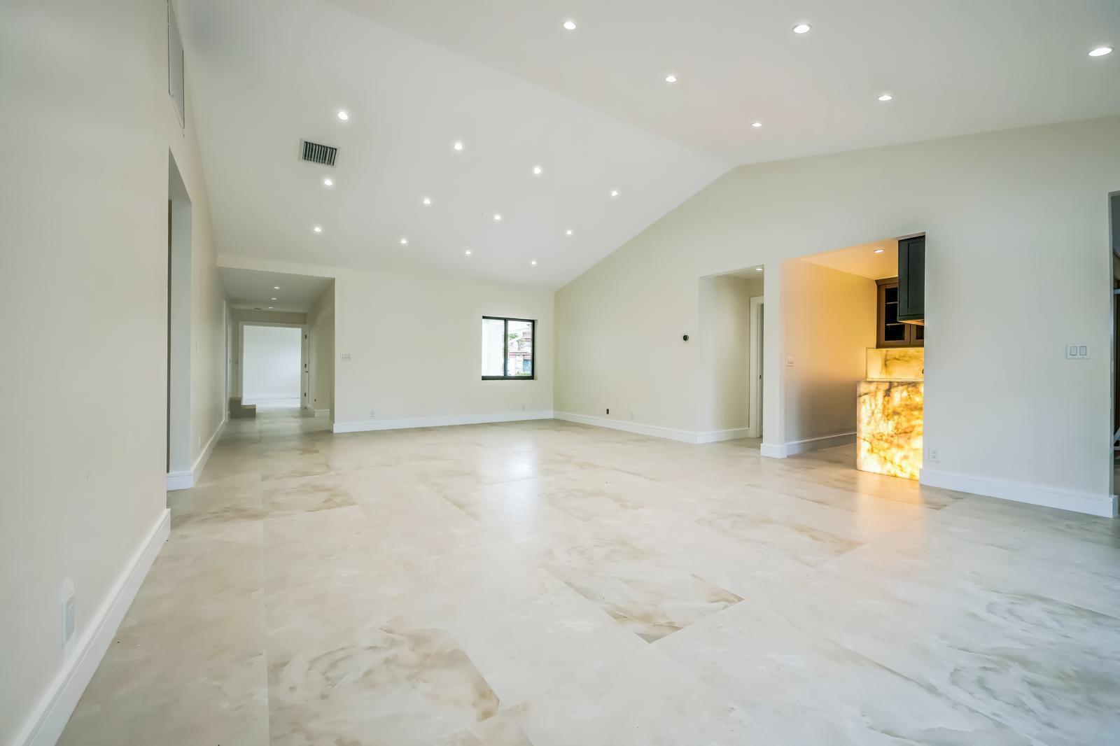 7033 San Sebastian Circle