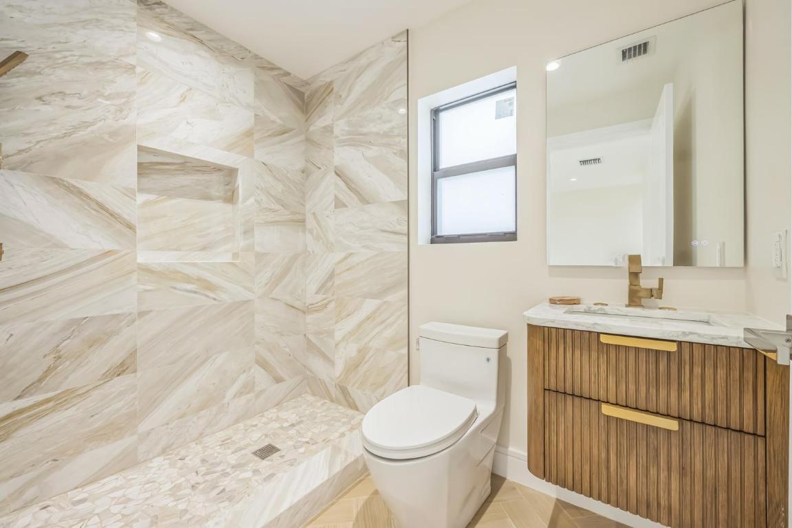 7033 San Sebastian Circle