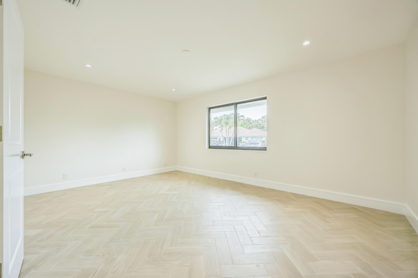 7033 San Sebastian Circle