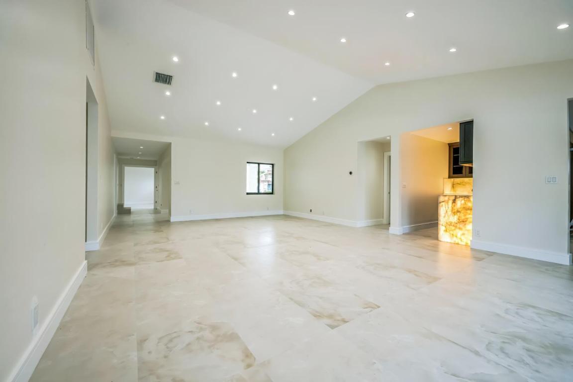 7033 San Sebastian Circle