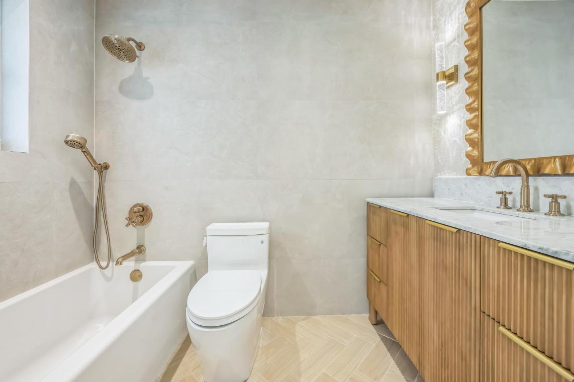 7033 San Sebastian Circle