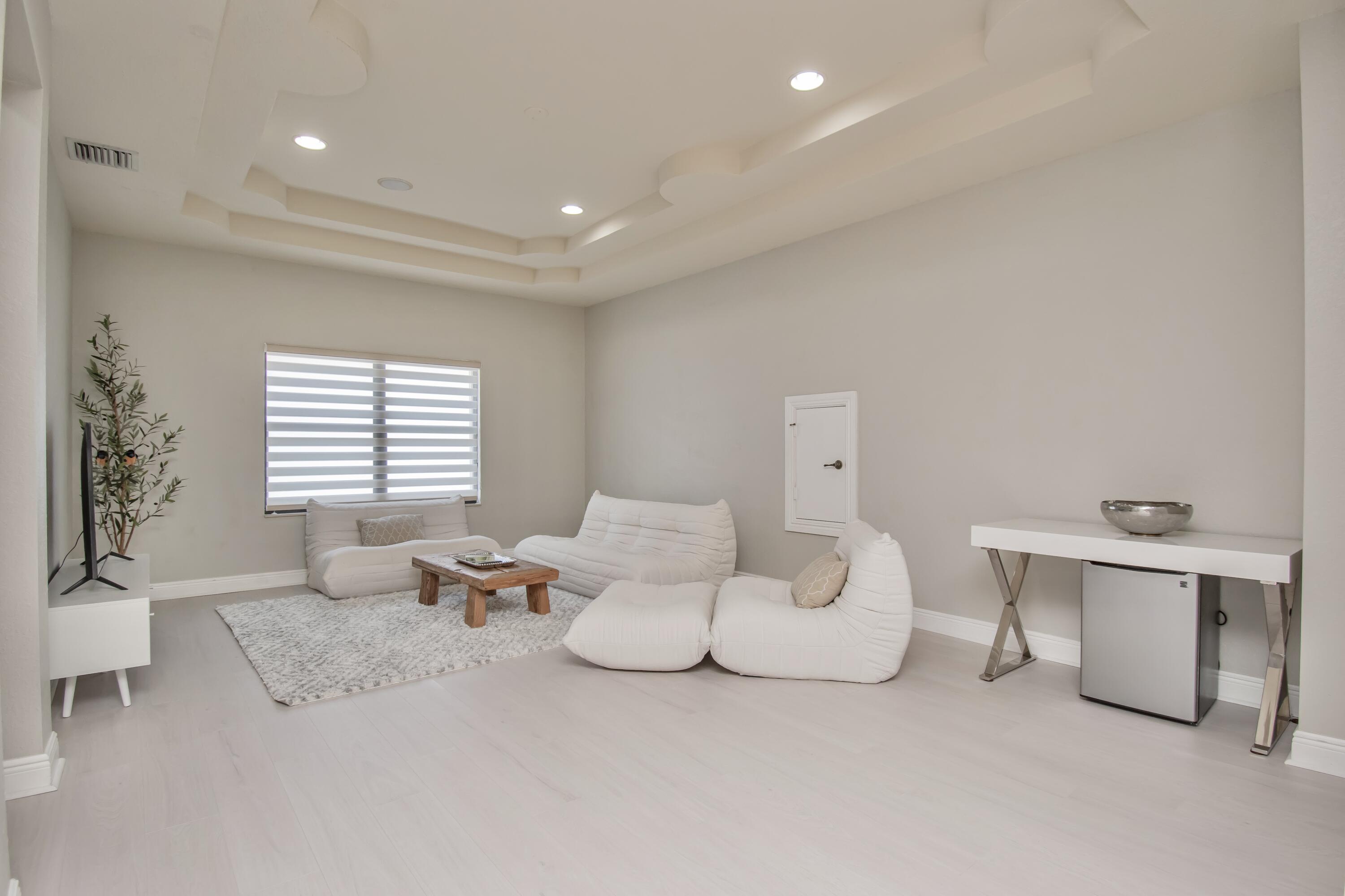 16106 Rosecroft Terrace