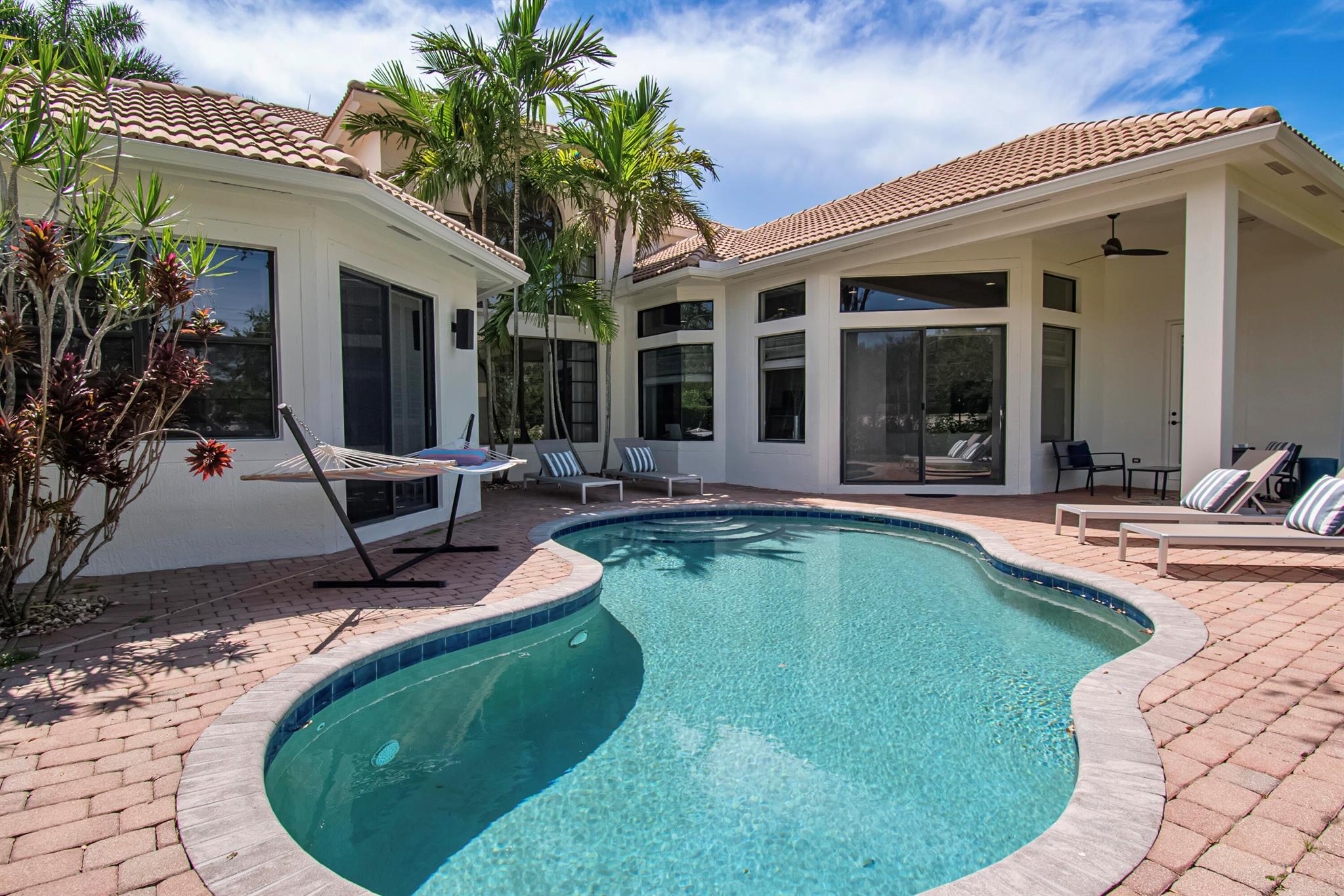 16106 Rosecroft Terrace