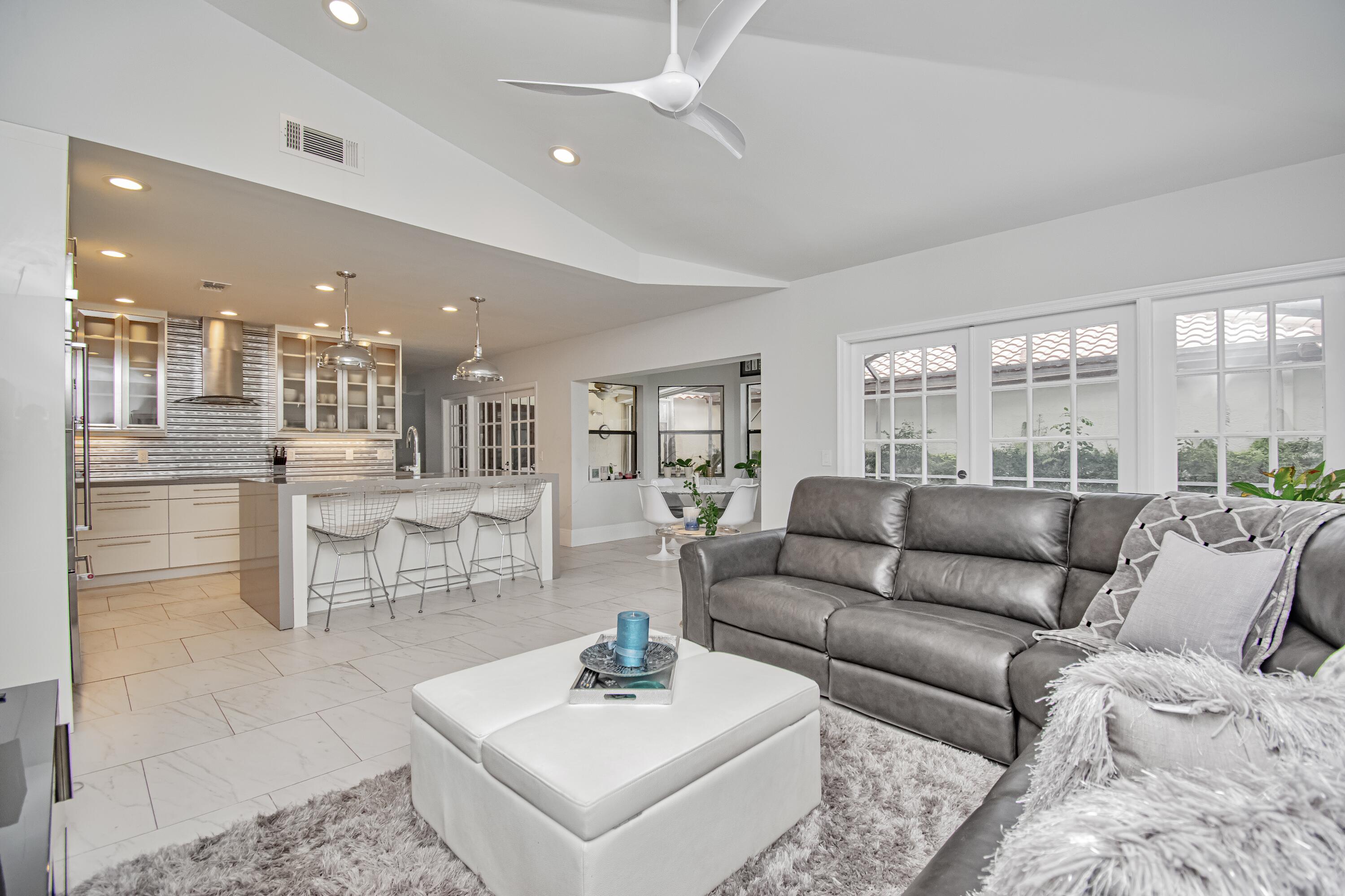 22504 W Esplanada Circle W