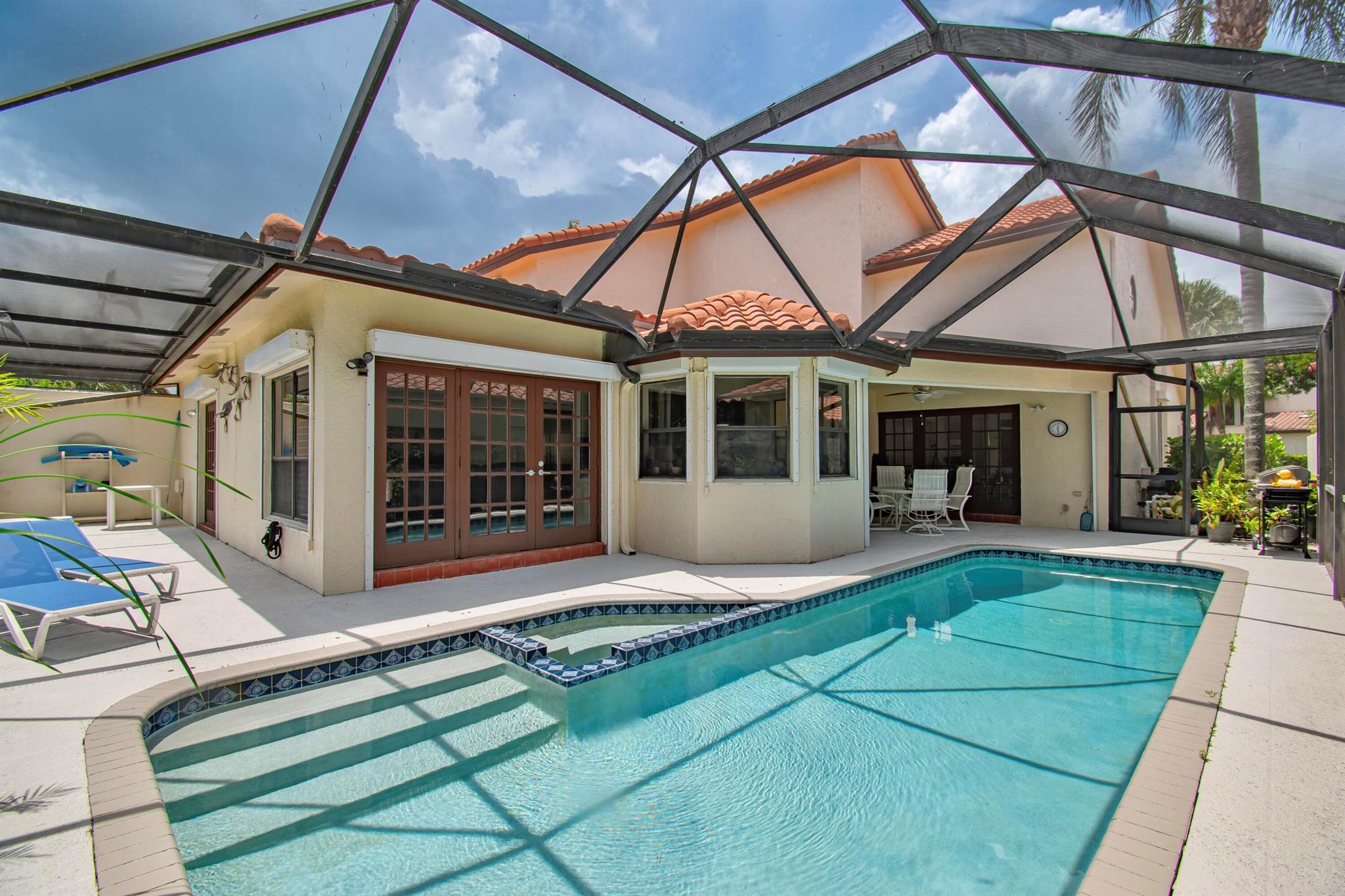 22504 W Esplanada Circle W