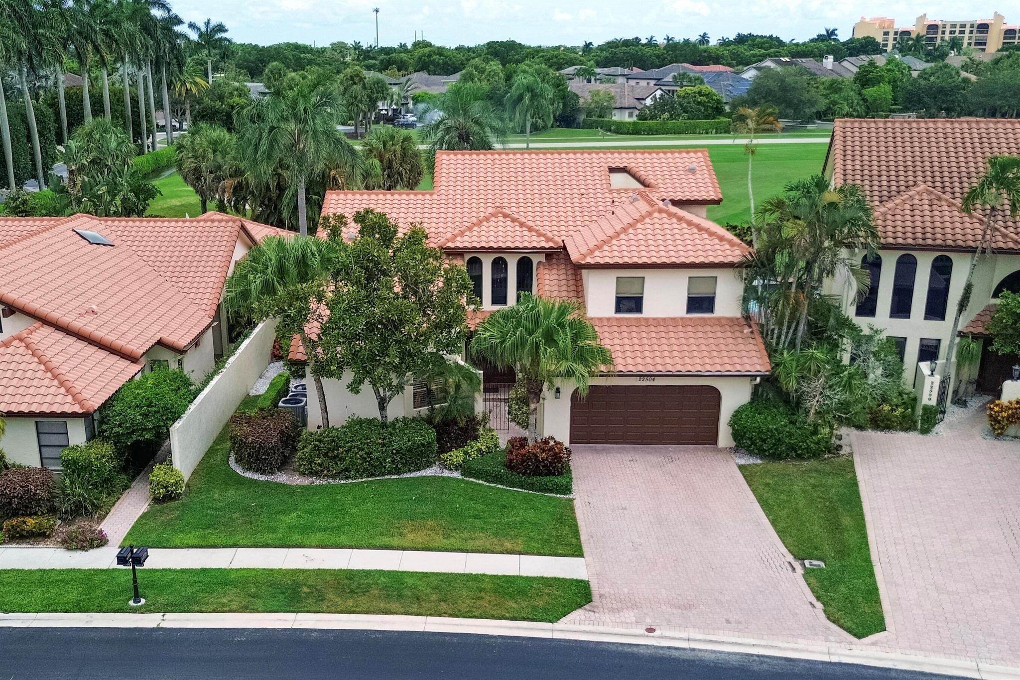 22504 W Esplanada Circle W