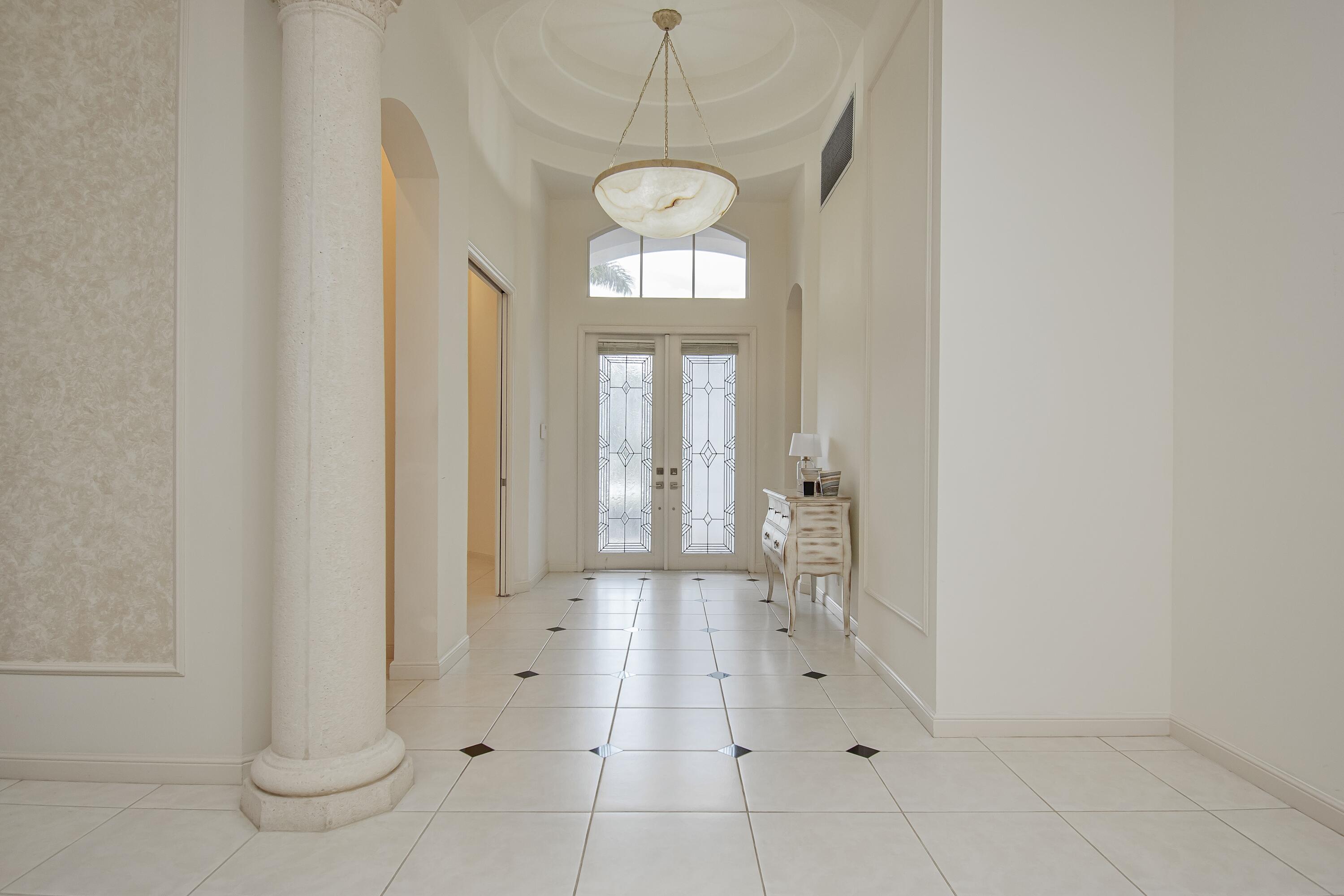 7837 Villa D Este Way