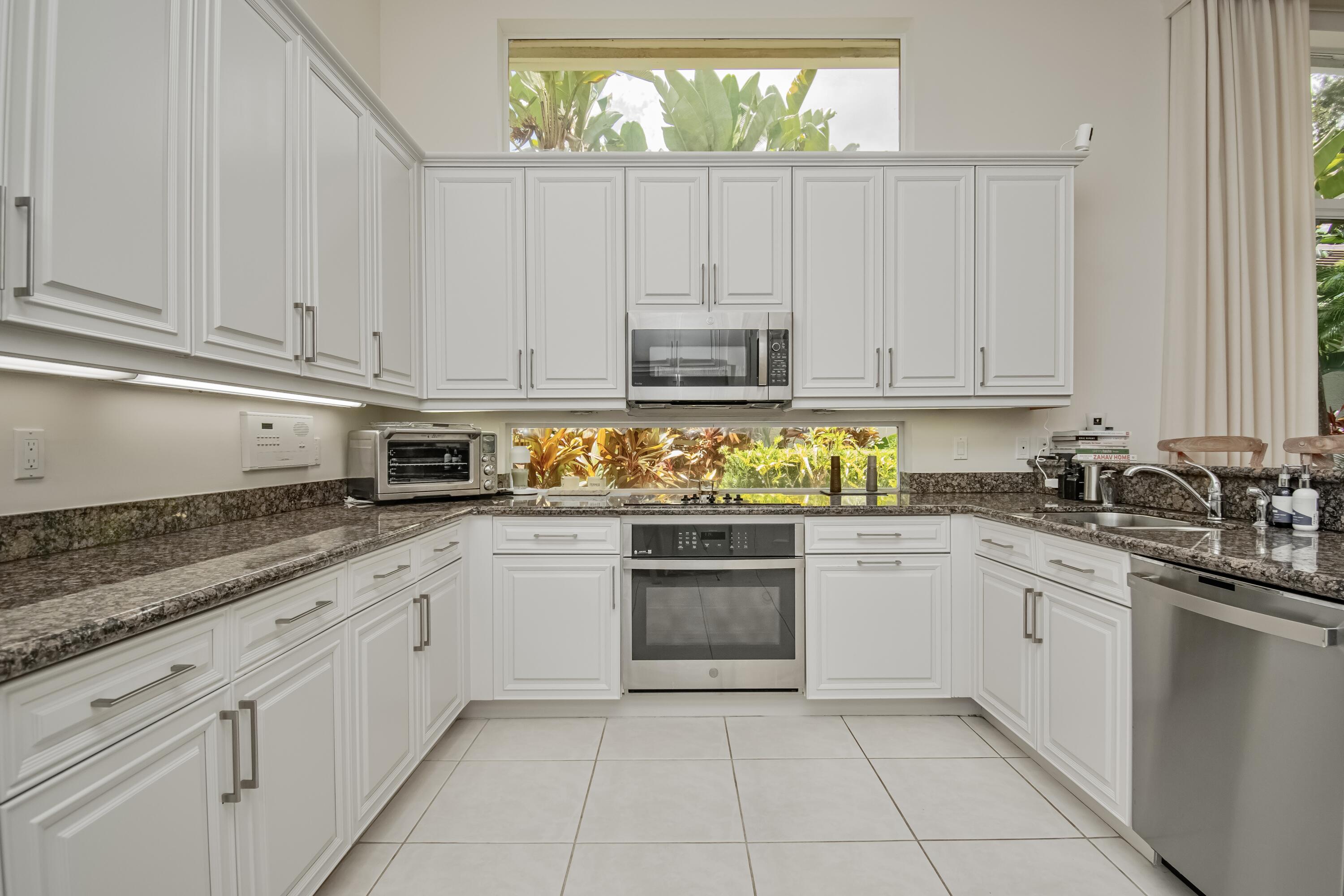 7837 Villa D Este Way