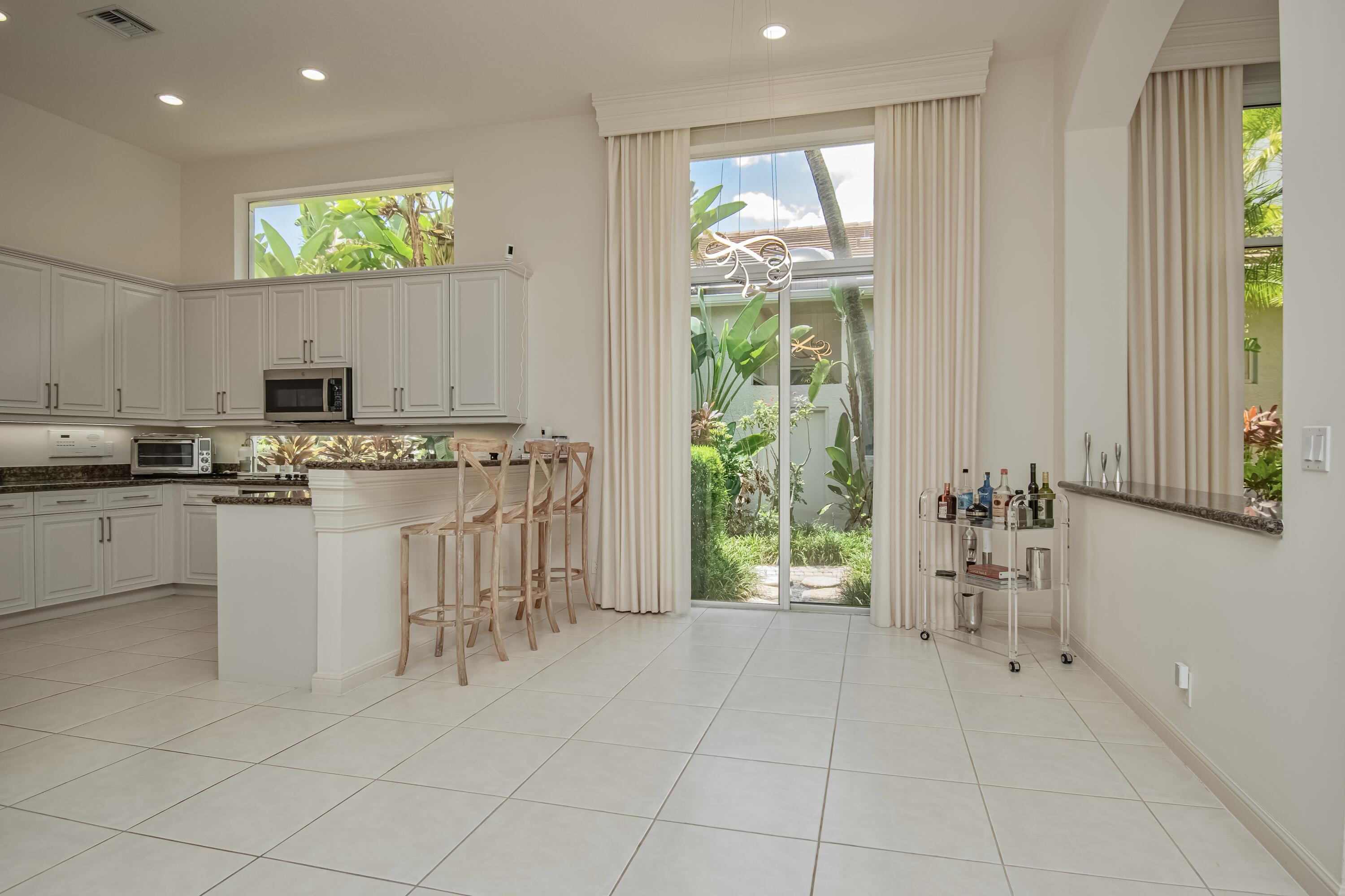 7837 Villa D Este Way