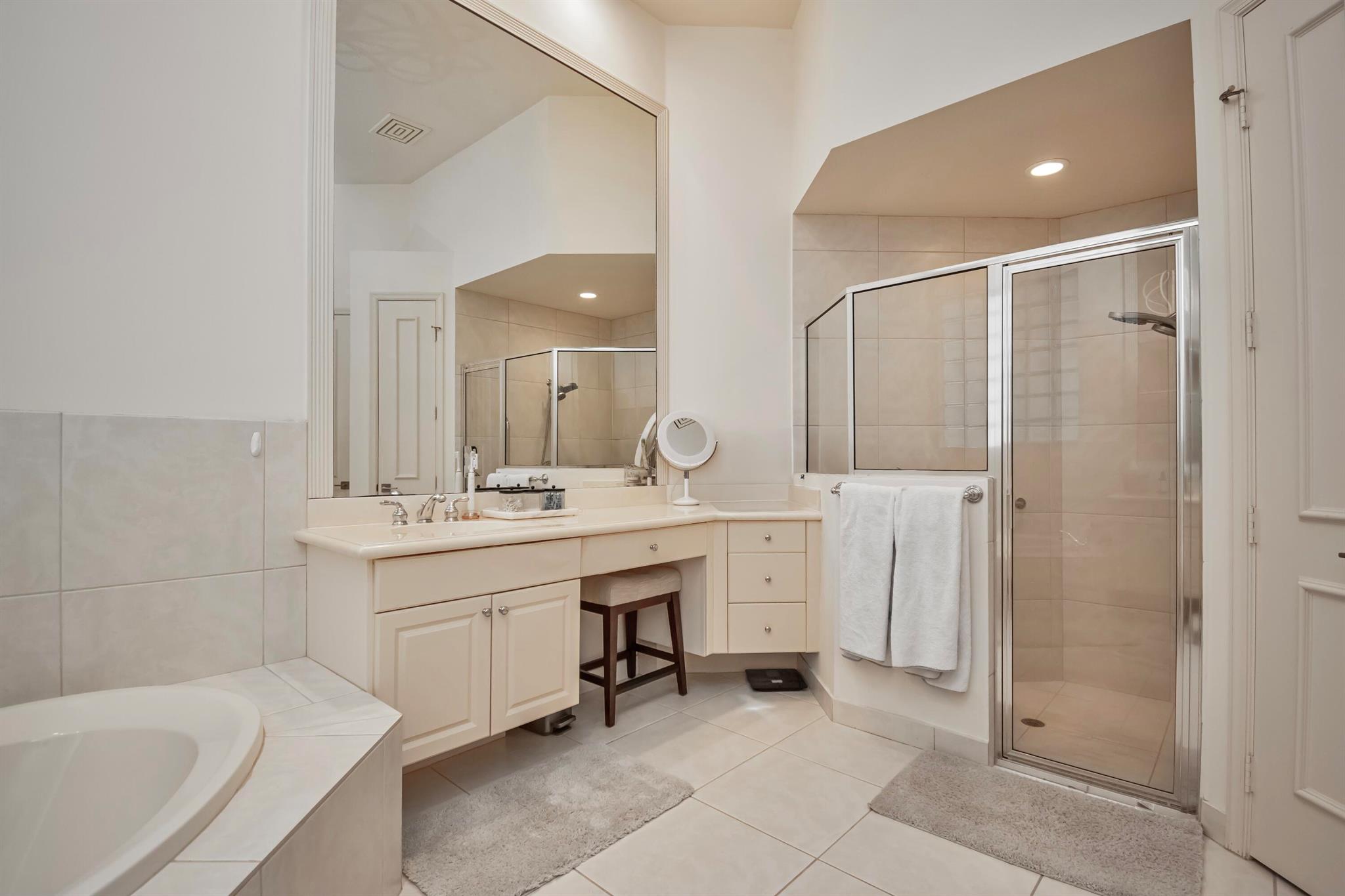 7837 Villa D Este Way