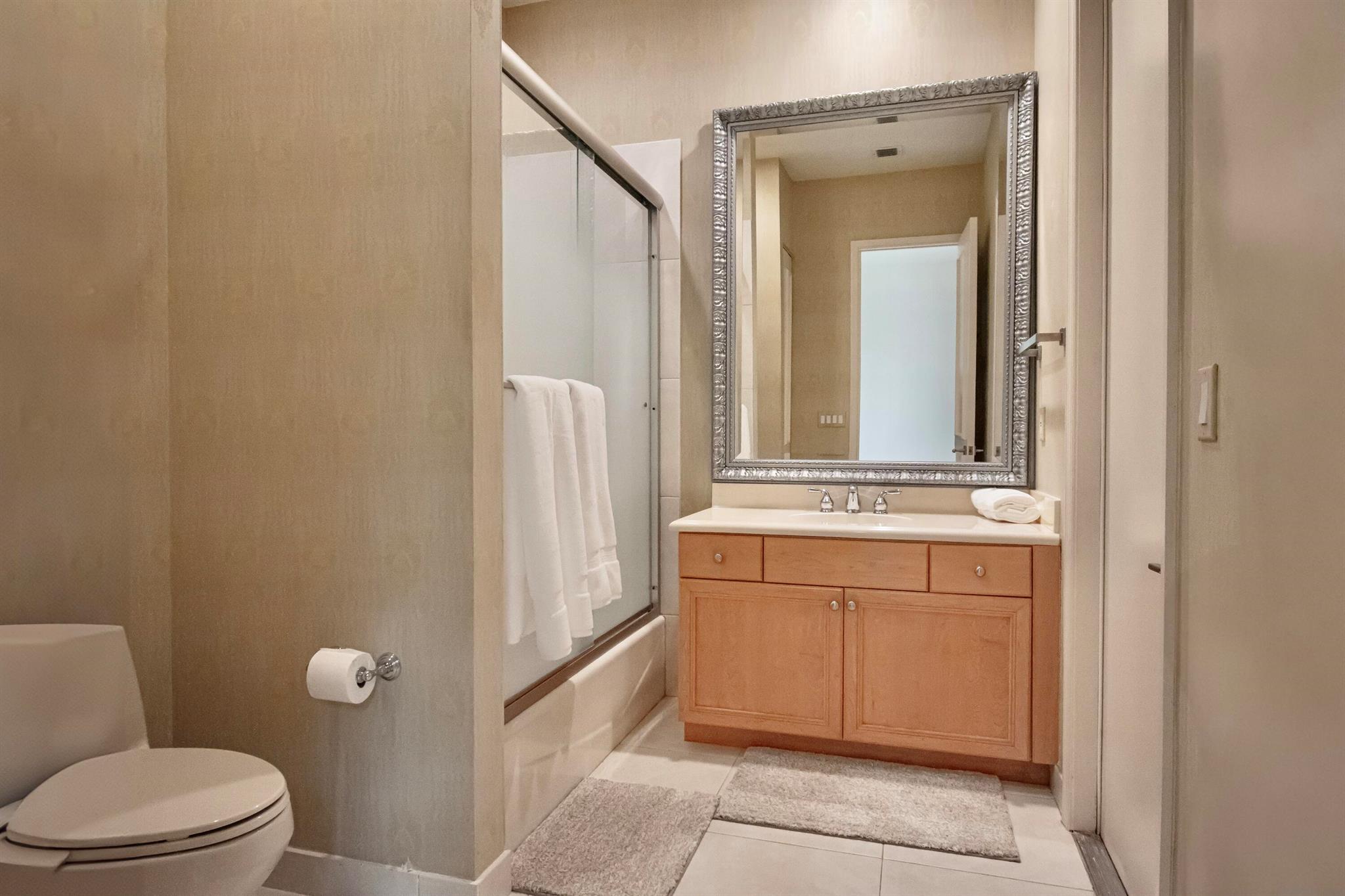 7837 Villa D Este Way