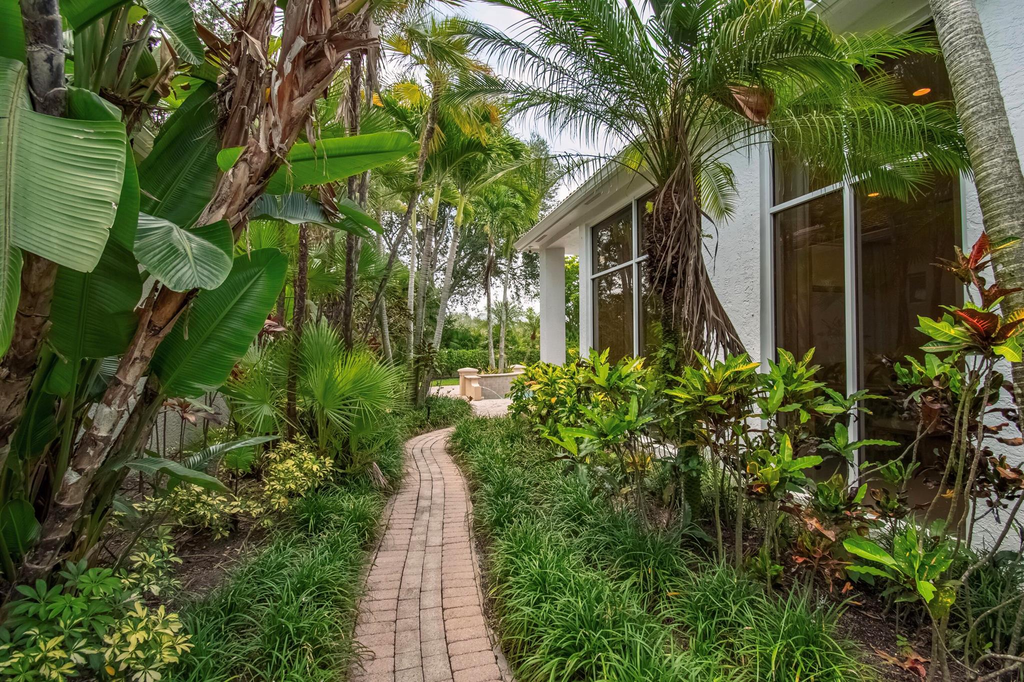 7837 Villa D Este Way