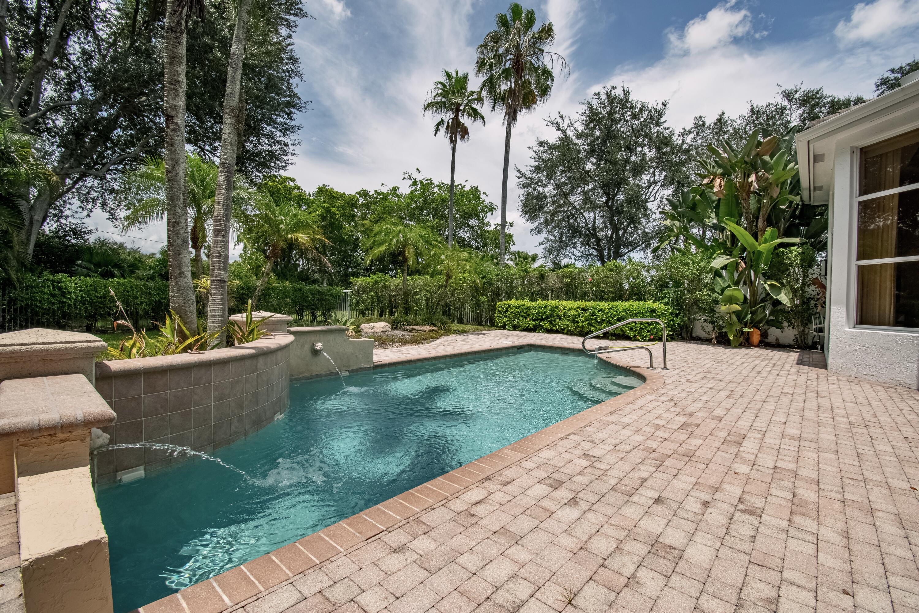 7837 Villa D Este Way