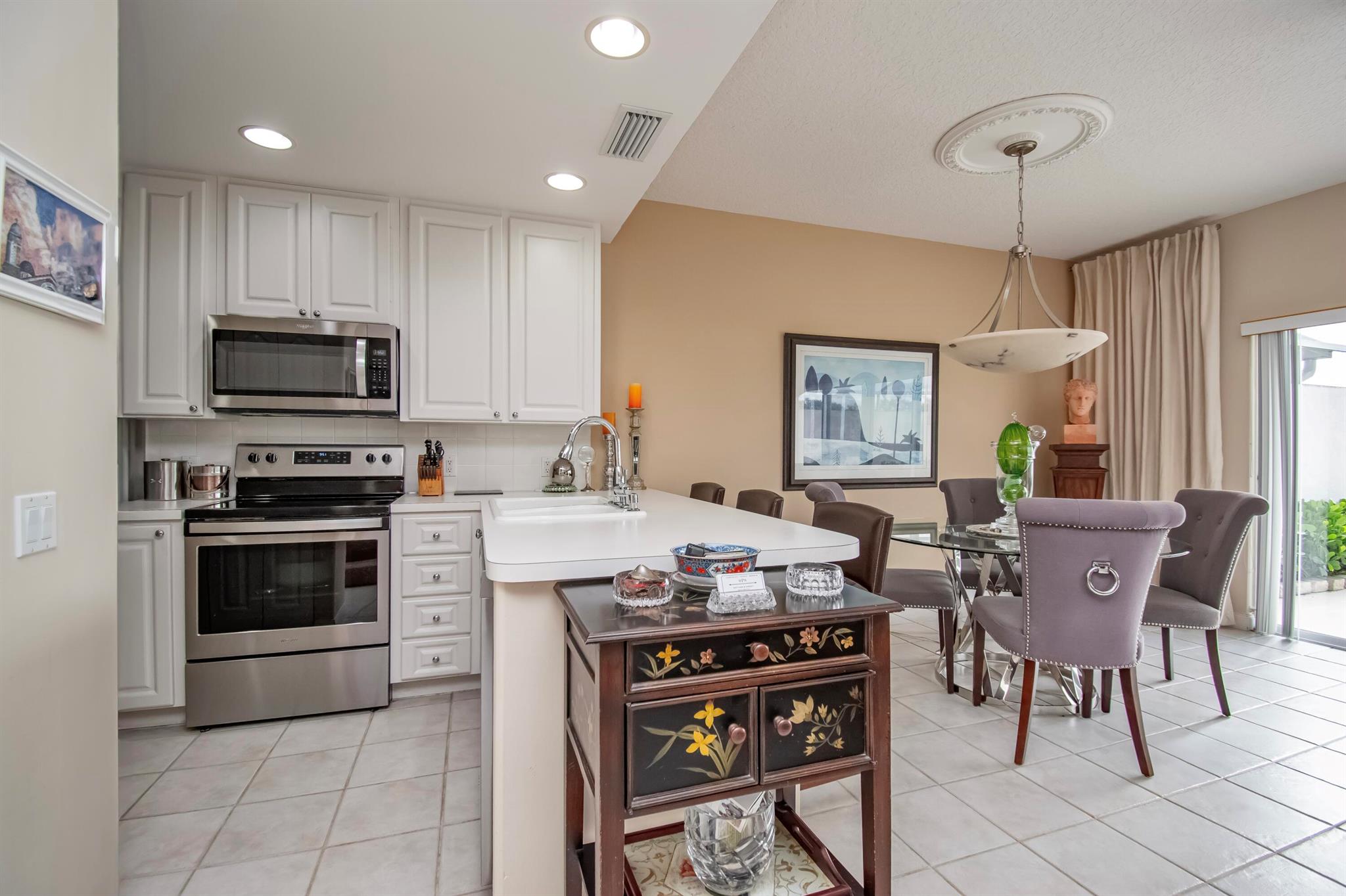 2100 Tigris Drive 2100