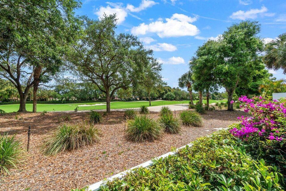 16100 Villa Vizcaya Place