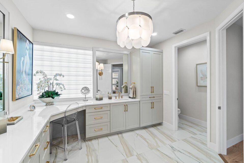 16100 Villa Vizcaya Place