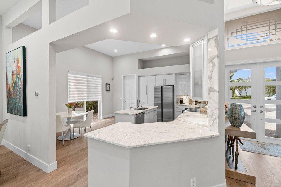 16100 Villa Vizcaya Place