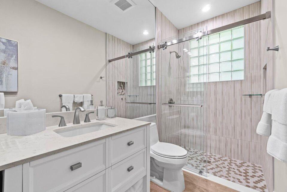 16100 Villa Vizcaya Place